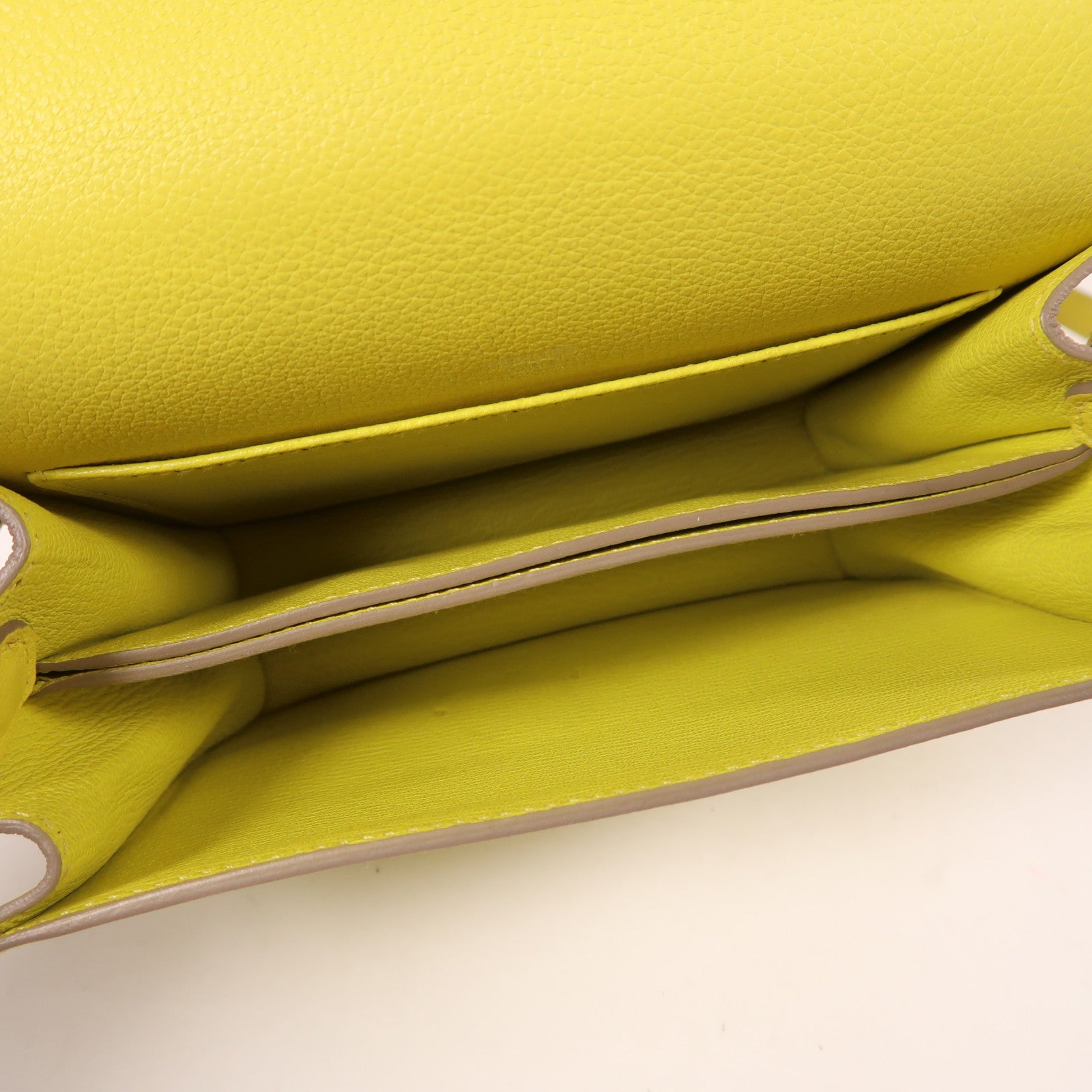 HERMES Evercolor皮革Mini Roulis銀扣肩背袋