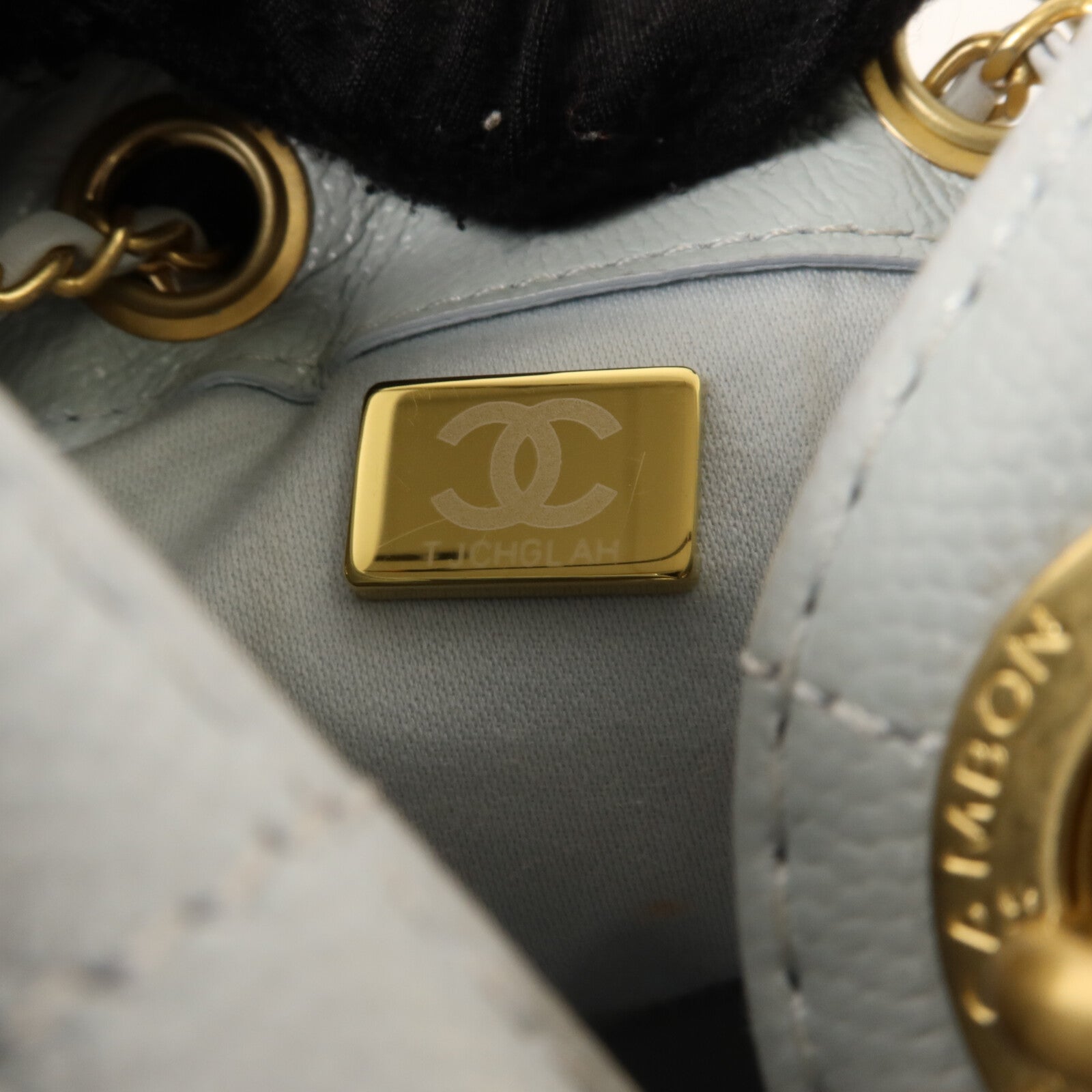 CHANEL 牛皮皮革Chanel 25 Small鏈帶肩背袋