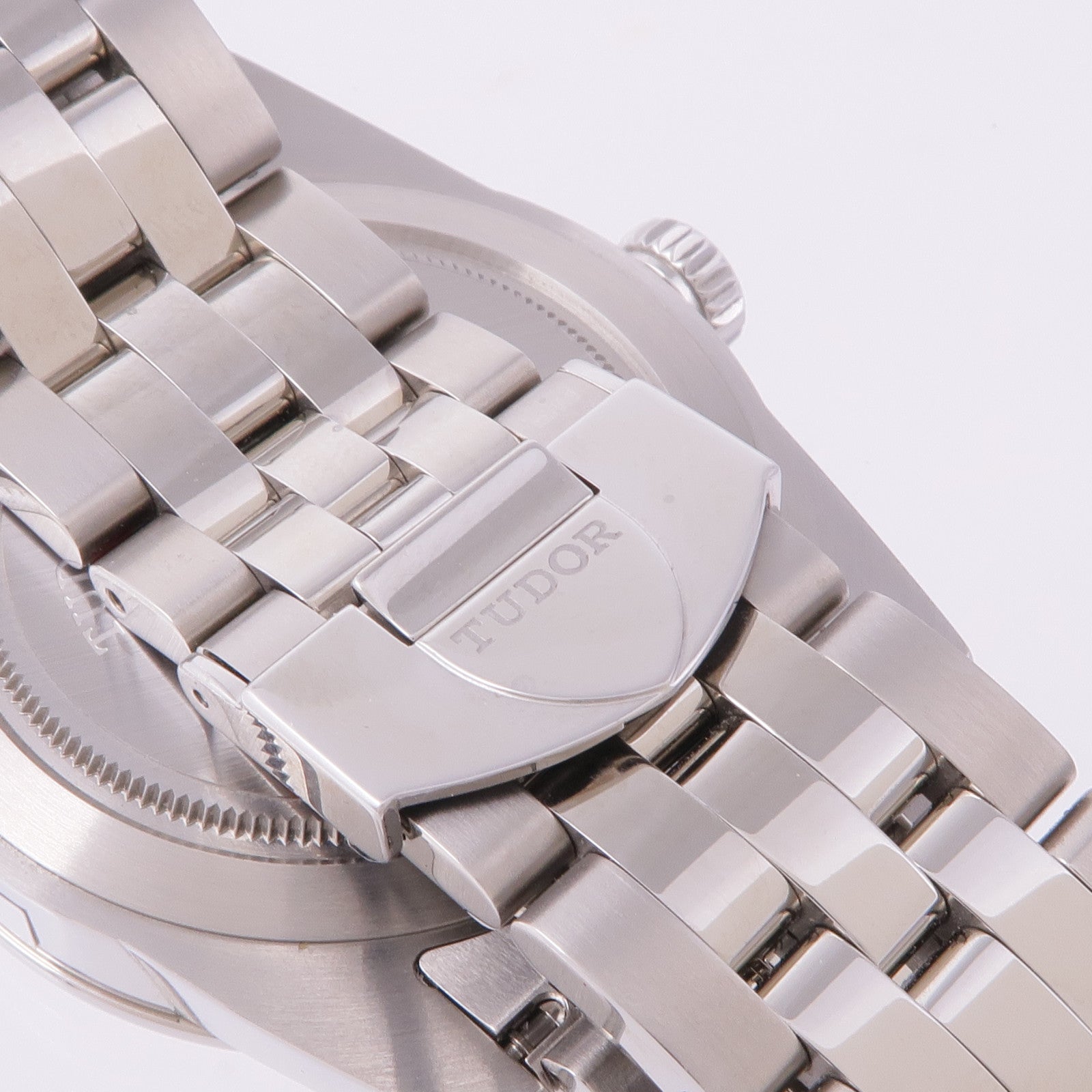 TUDOR Glamour Date-Day 56000