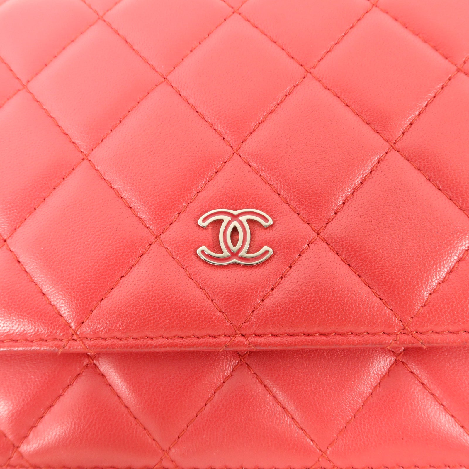 CHANEL 羊皮皮革WOC Wallet On Chain鏈帶肩背袋