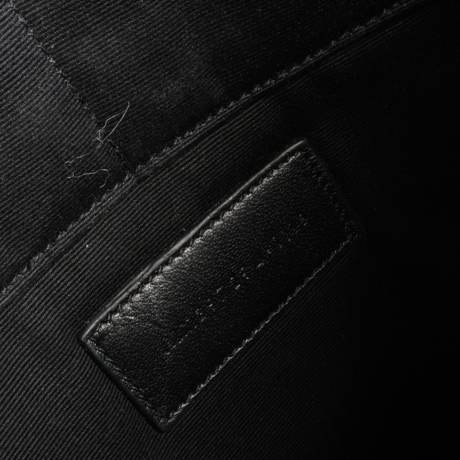 SAINT LAURENT 牛皮皮革Clutch Bag銀扣手拿包