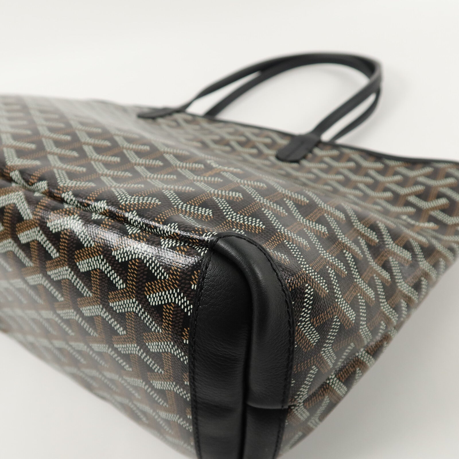 GOYARD 塗層帆布Artois PM
