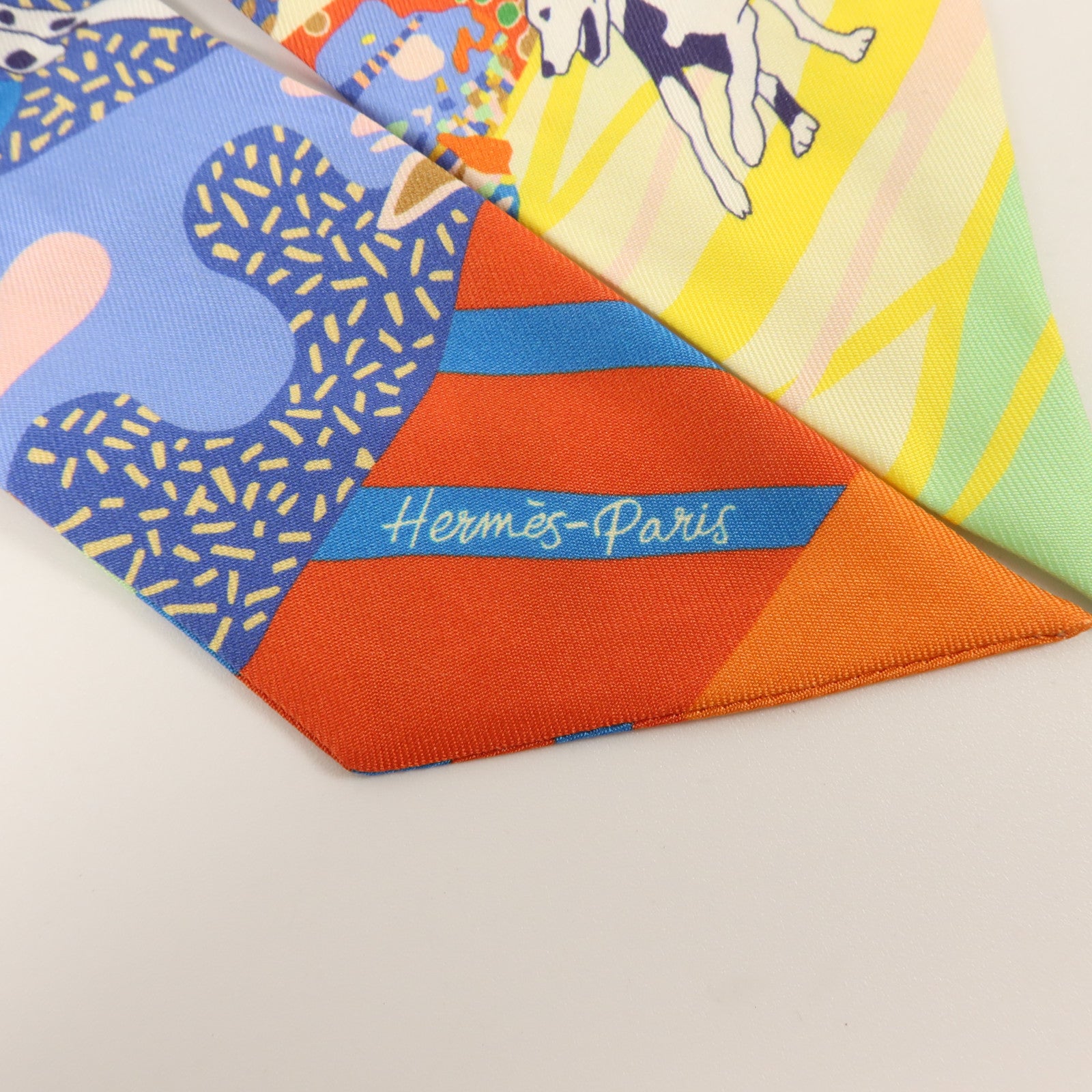 HERMES 絲質Twilly絲巾