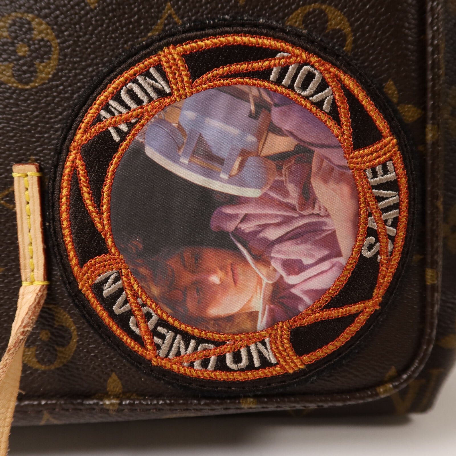 LOUIS VUITTON Monogram Cindy Sherman Camera Messenger手挽肩背兩用袋
