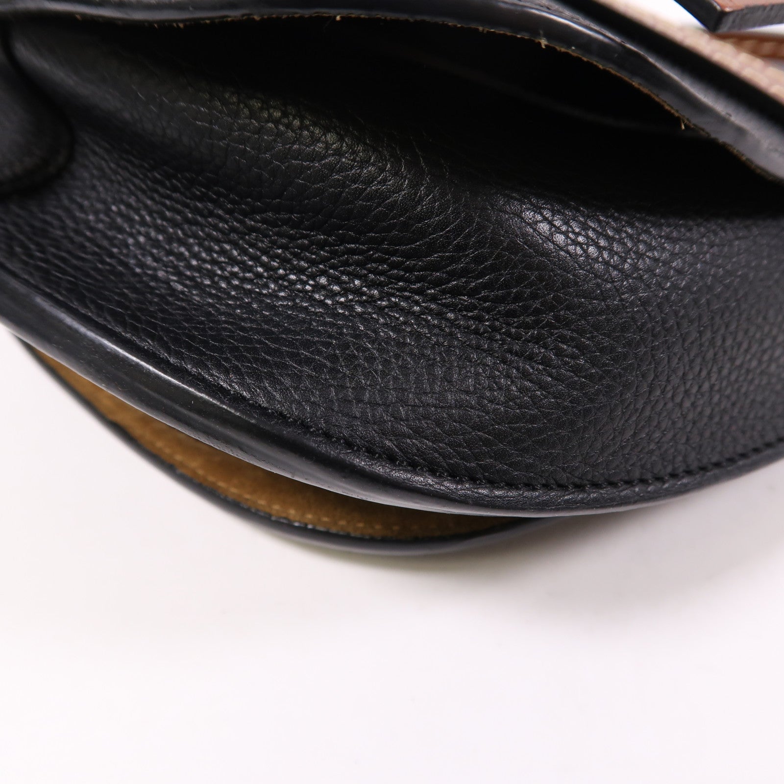 LOEWE 牛皮皮革Gate金扣肩背袋
