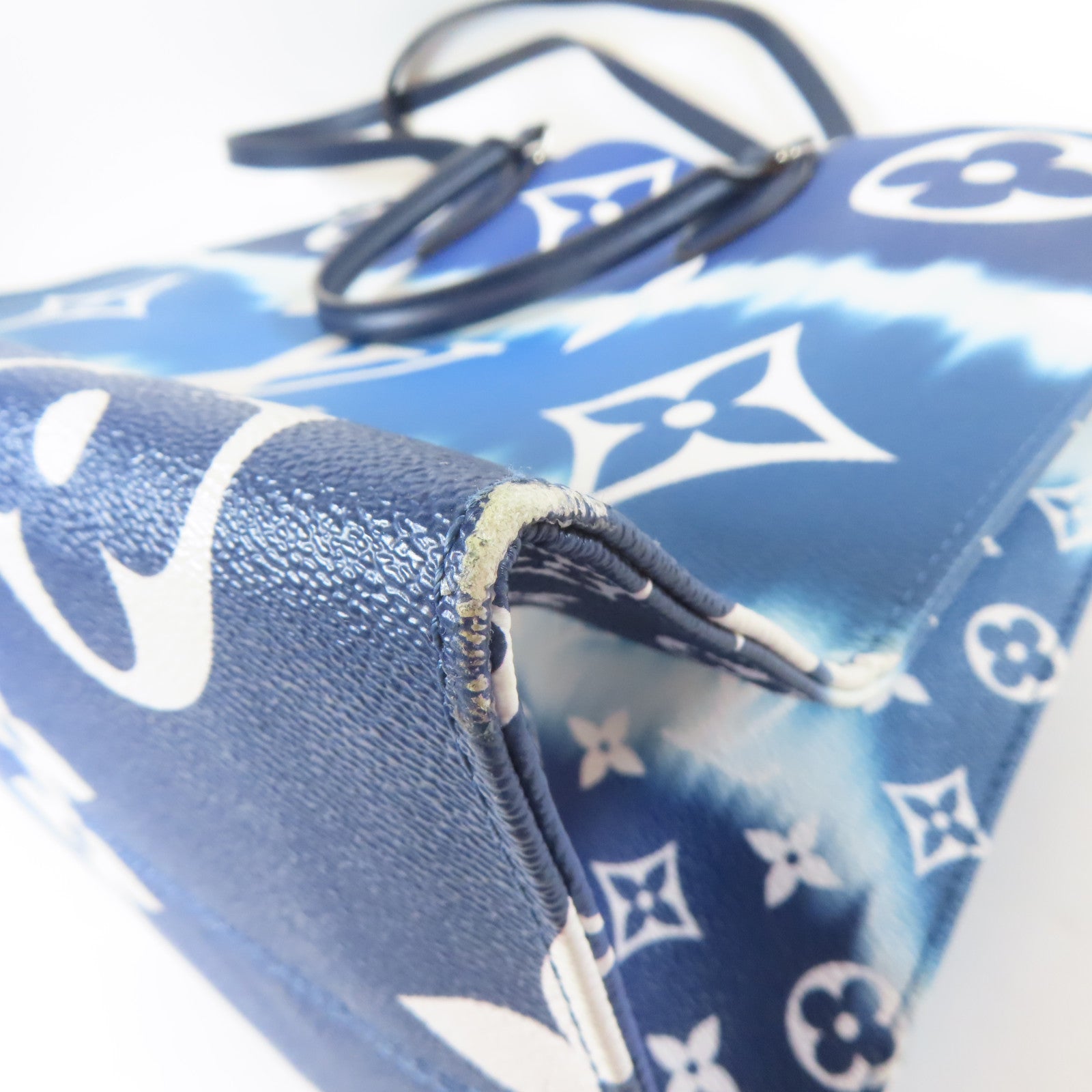 LOUIS VUITTON 【激減優惠】Monogram Escale OnTheGo GM銀扣手挽肩背兩用袋藍色/白色