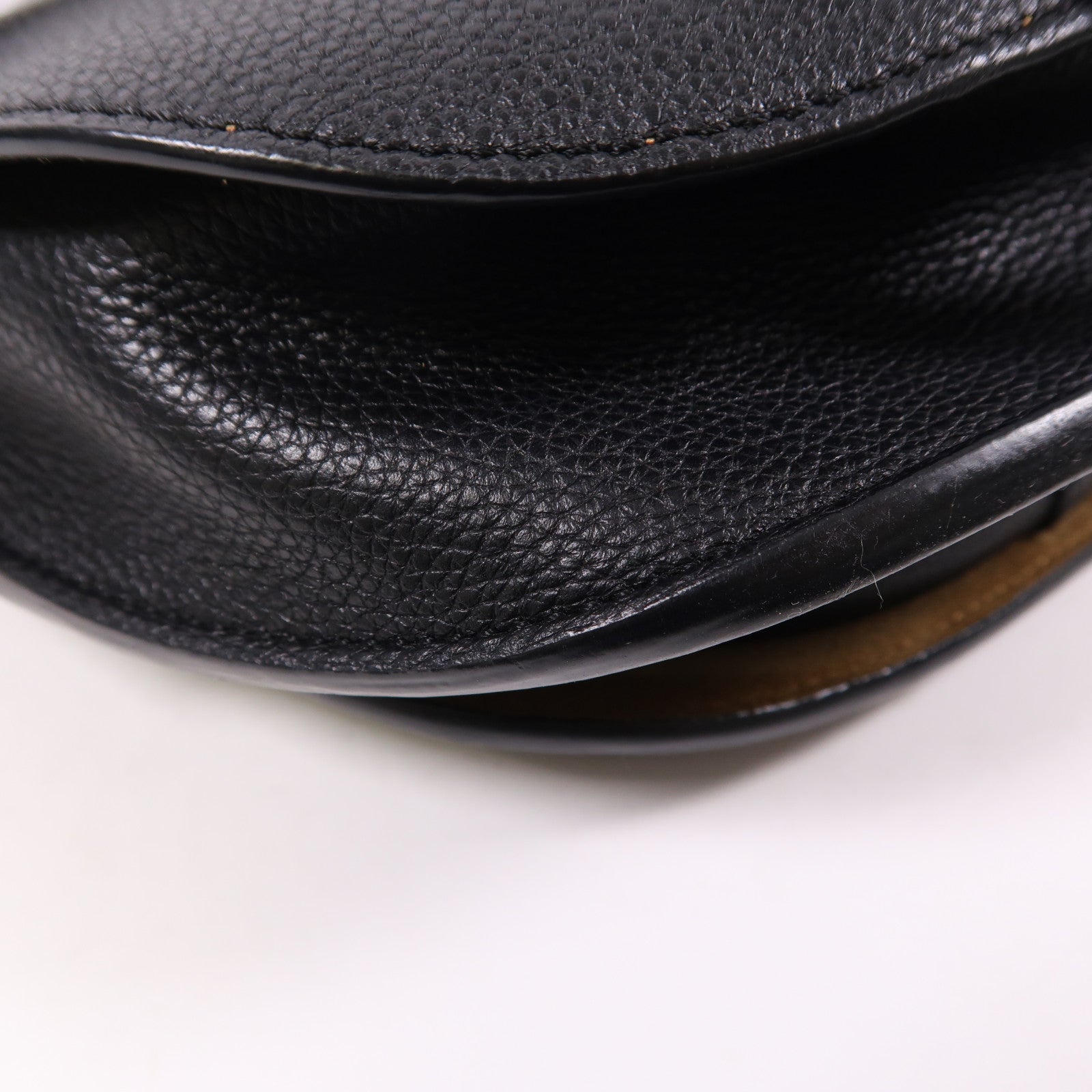 LOEWE 牛皮皮革Gate金扣肩背袋
