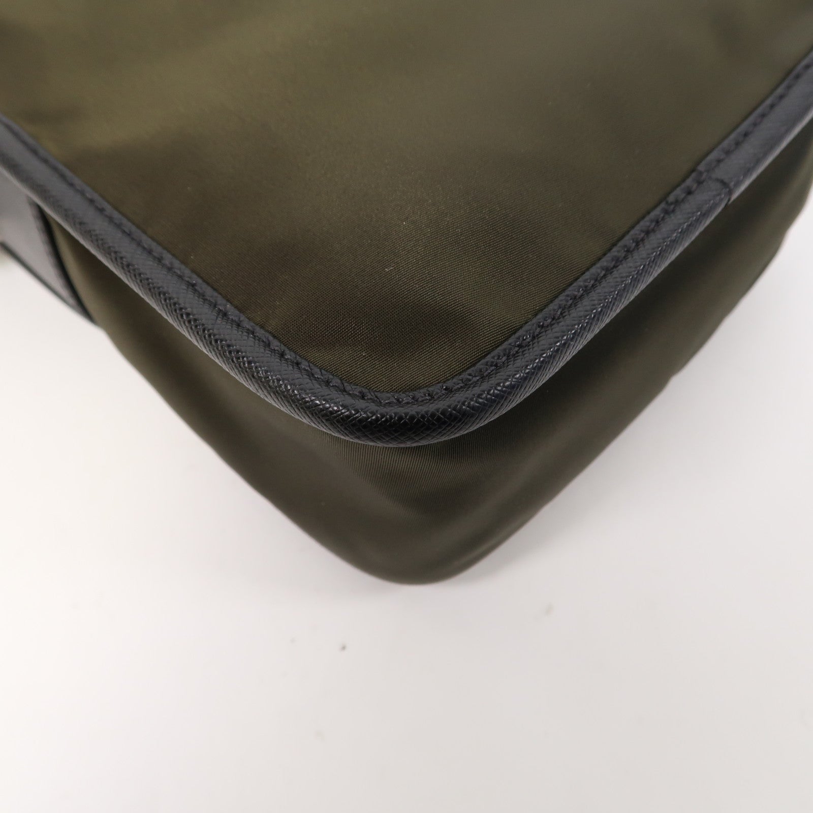 PRADA 尼龍Shoulder Bag銀扣肩背袋綠色