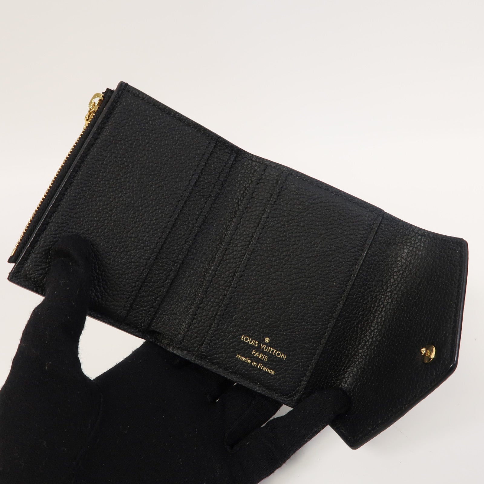 LOUIS VUITTON Monogram Empreinte Victorine金扣錢包黑色