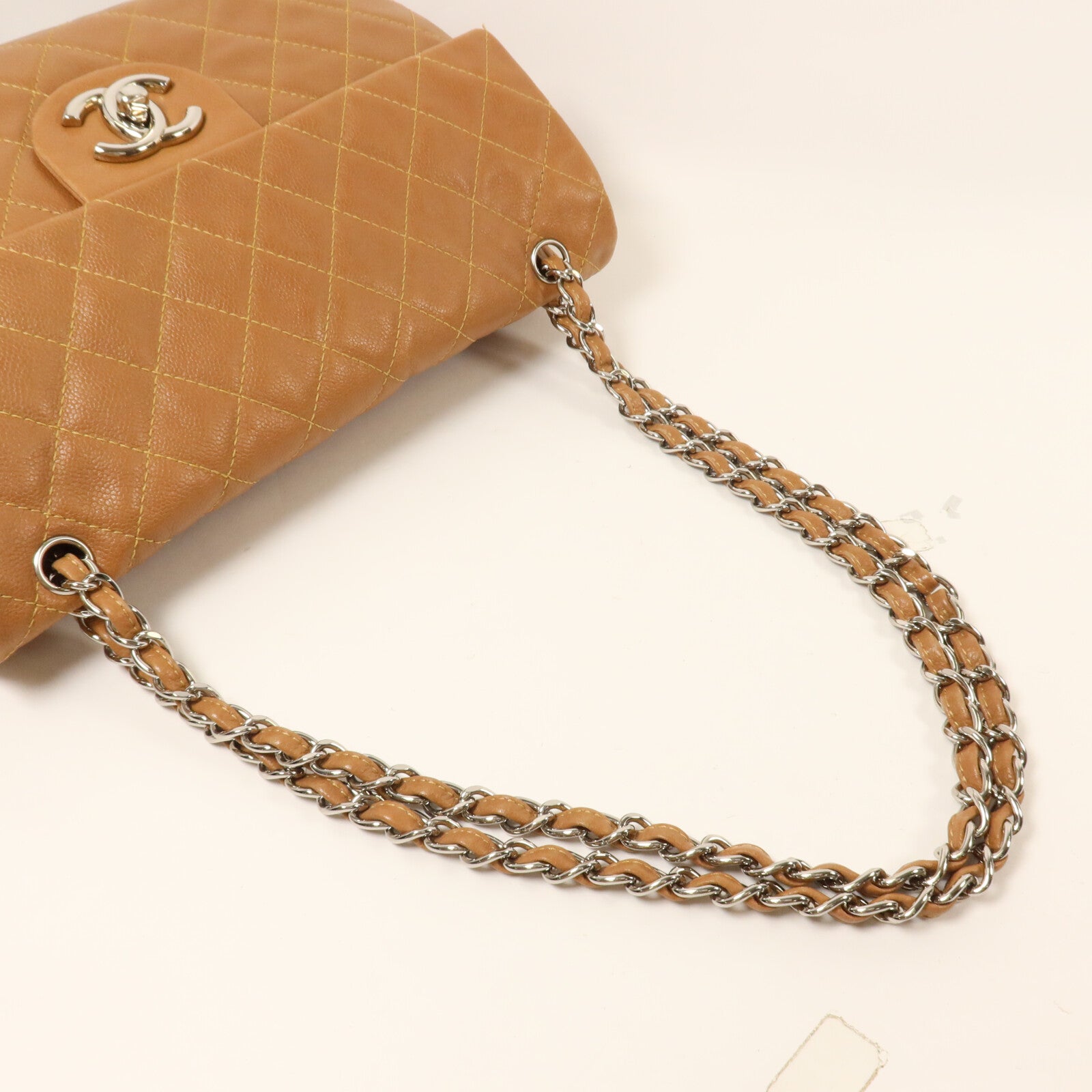 CHANEL 牛皮皮革Seasonal鏈帶肩背袋