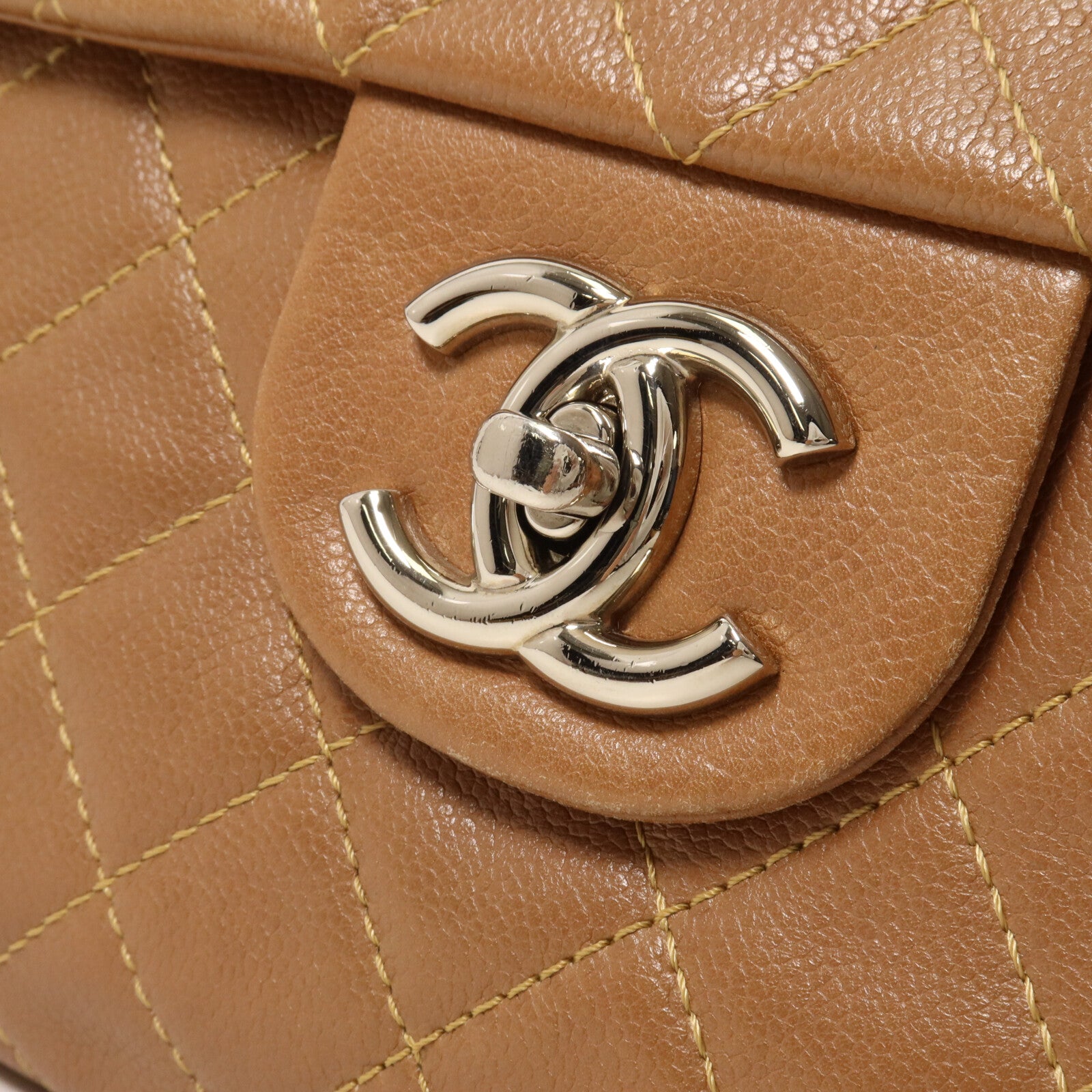 CHANEL 牛皮皮革Seasonal鏈帶肩背袋