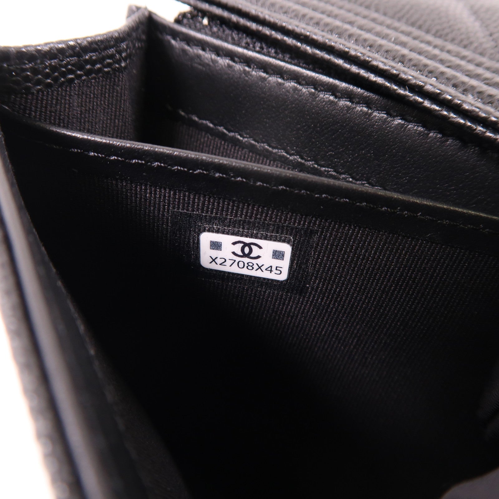 CHANEL 牛皮皮革Boy Long Wallet金扣長錢包