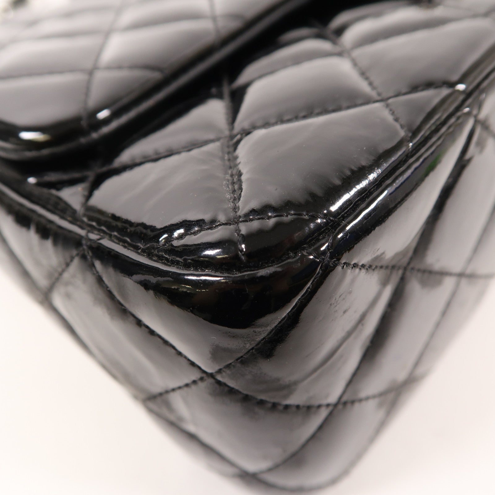 CHANEL 漆皮皮革Large Classic銀扣鏈帶肩背袋