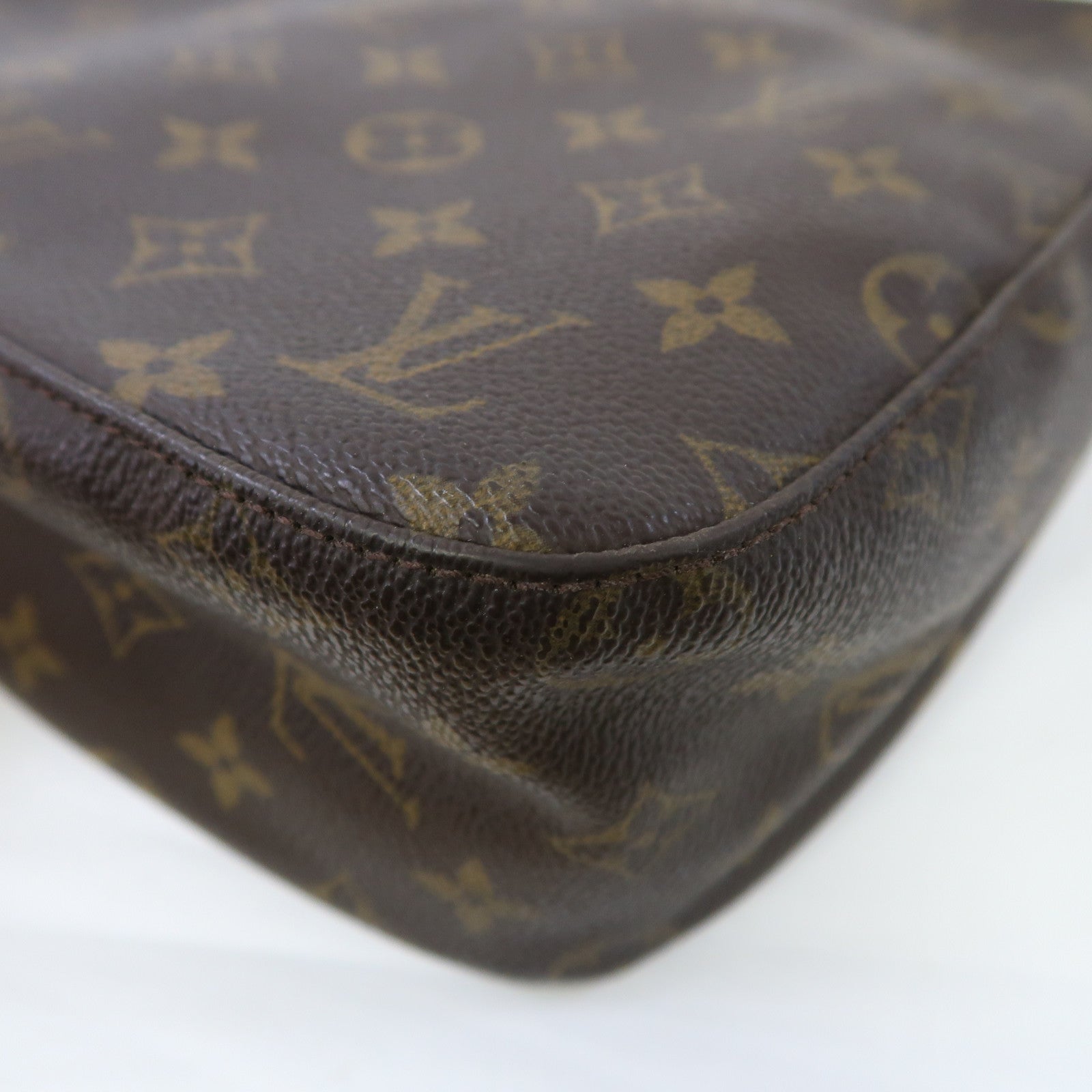 LOUIS VUITTON 【激減優惠】Monogram Looping MM金扣肩背袋啡色