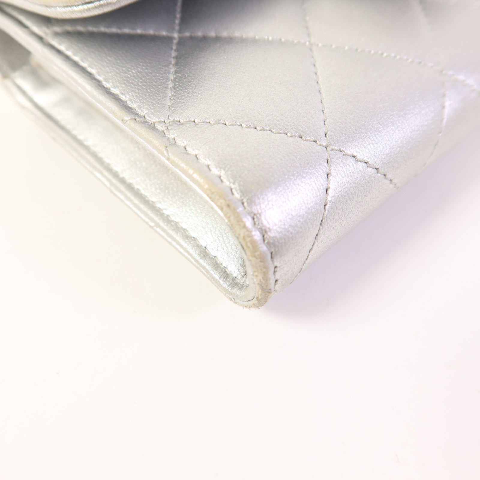 CHANEL 羊皮皮革Trifold Long Wallet銀扣長錢包