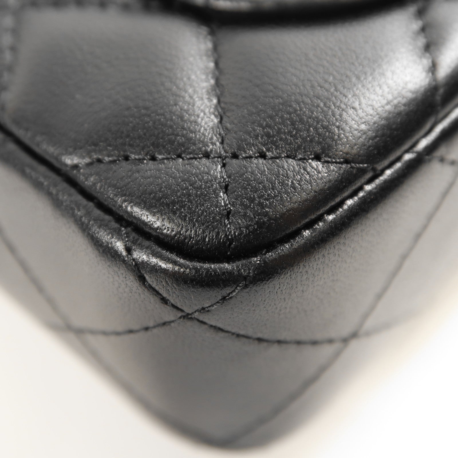CHANEL 羊皮皮革Chain Shoulder Bag金扣鏈帶肩背袋