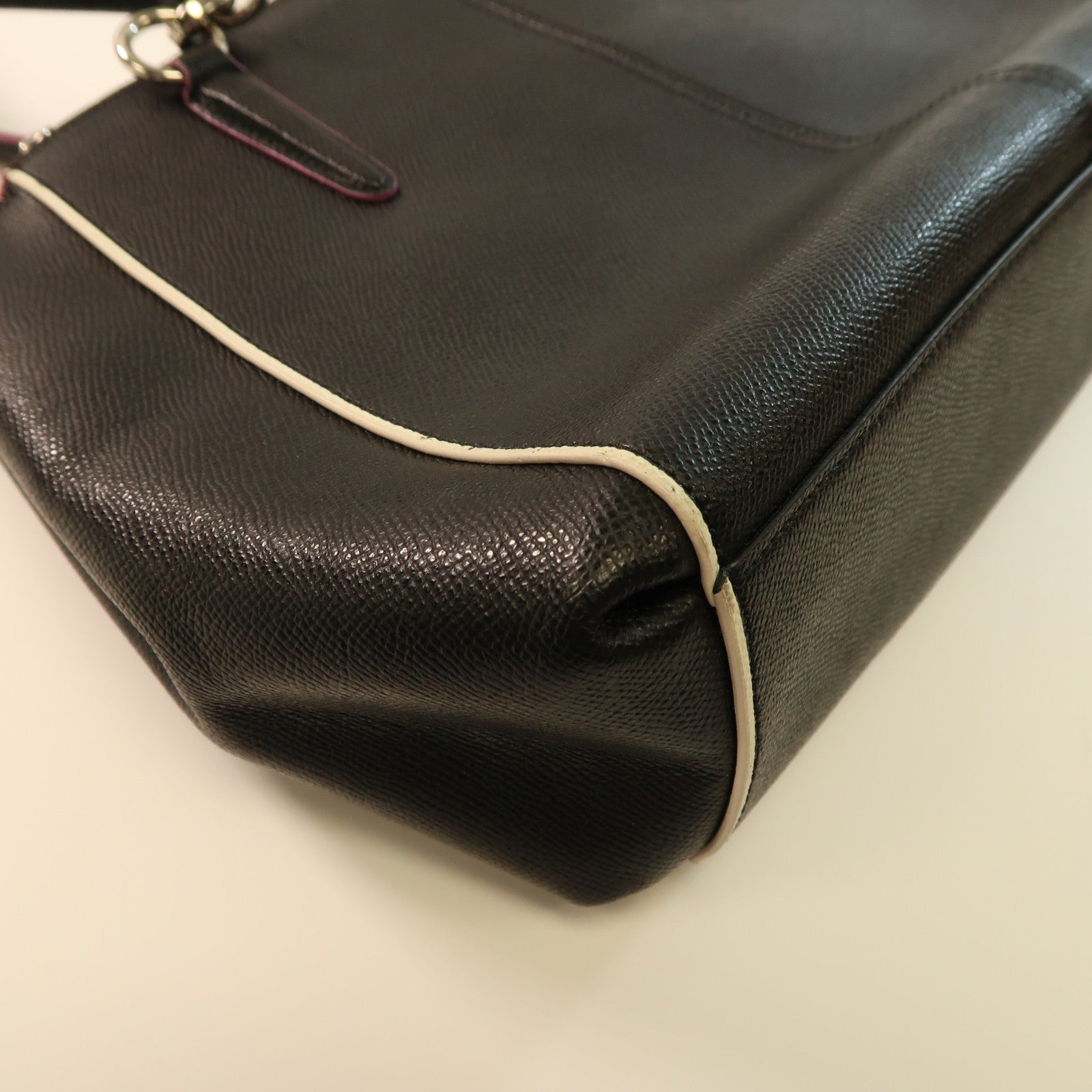 COACH 牛皮皮革Shoulder Bag銀扣肩背袋黑色
