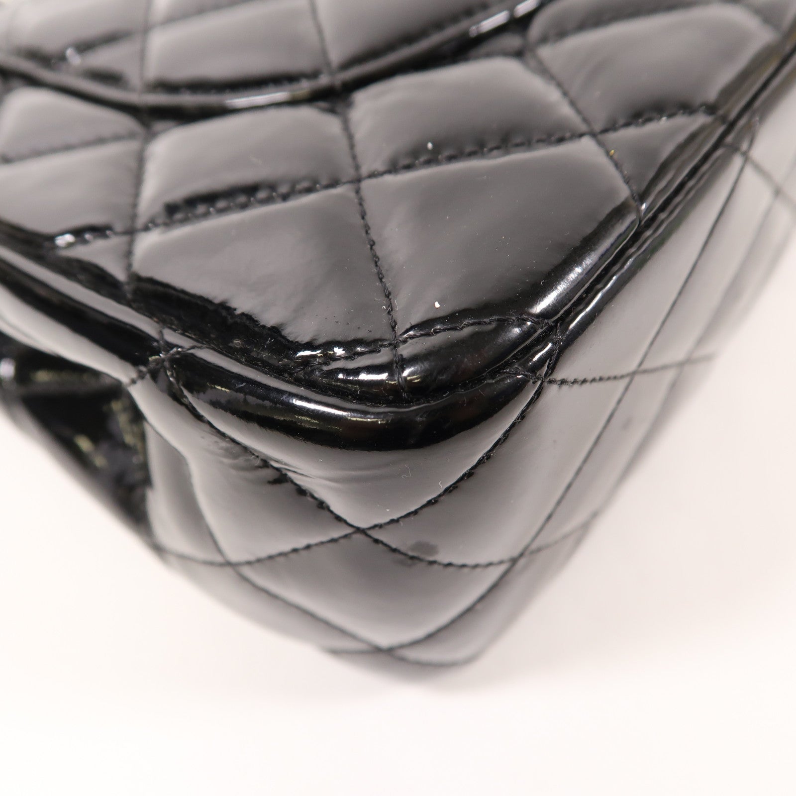 CHANEL 漆皮皮革Large Classic銀扣鏈帶肩背袋