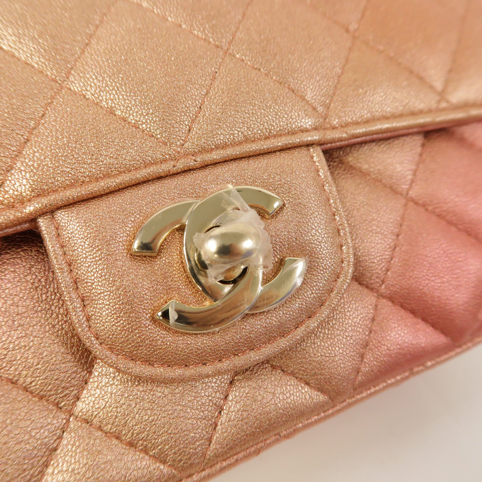 CHANEL 菱格牛皮皮革Classic 20金扣鏈帶肩背袋粉紅色