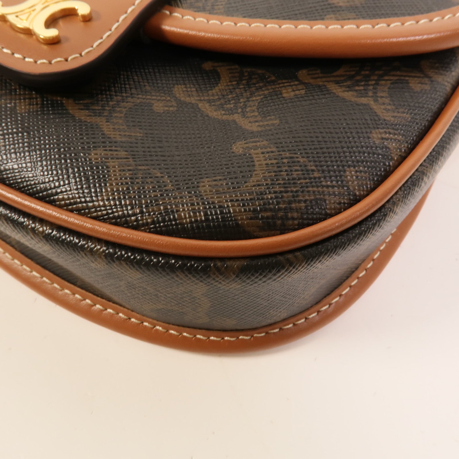 CELINE 塗層帆布Mini Besace肩背袋