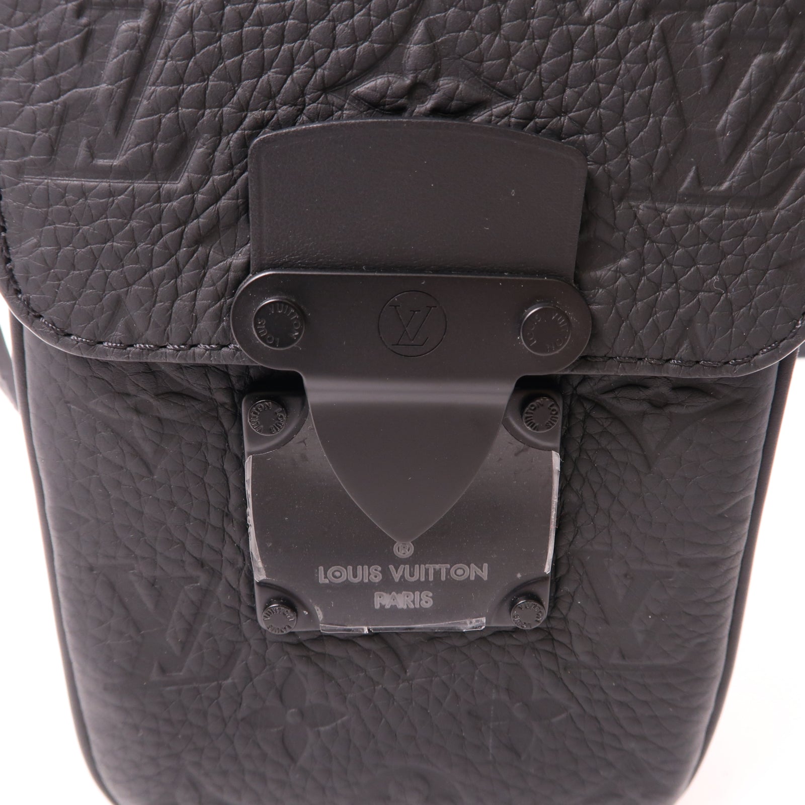 LOUIS VUITTON Monogram Taurillon S-Lock肩背袋黑色