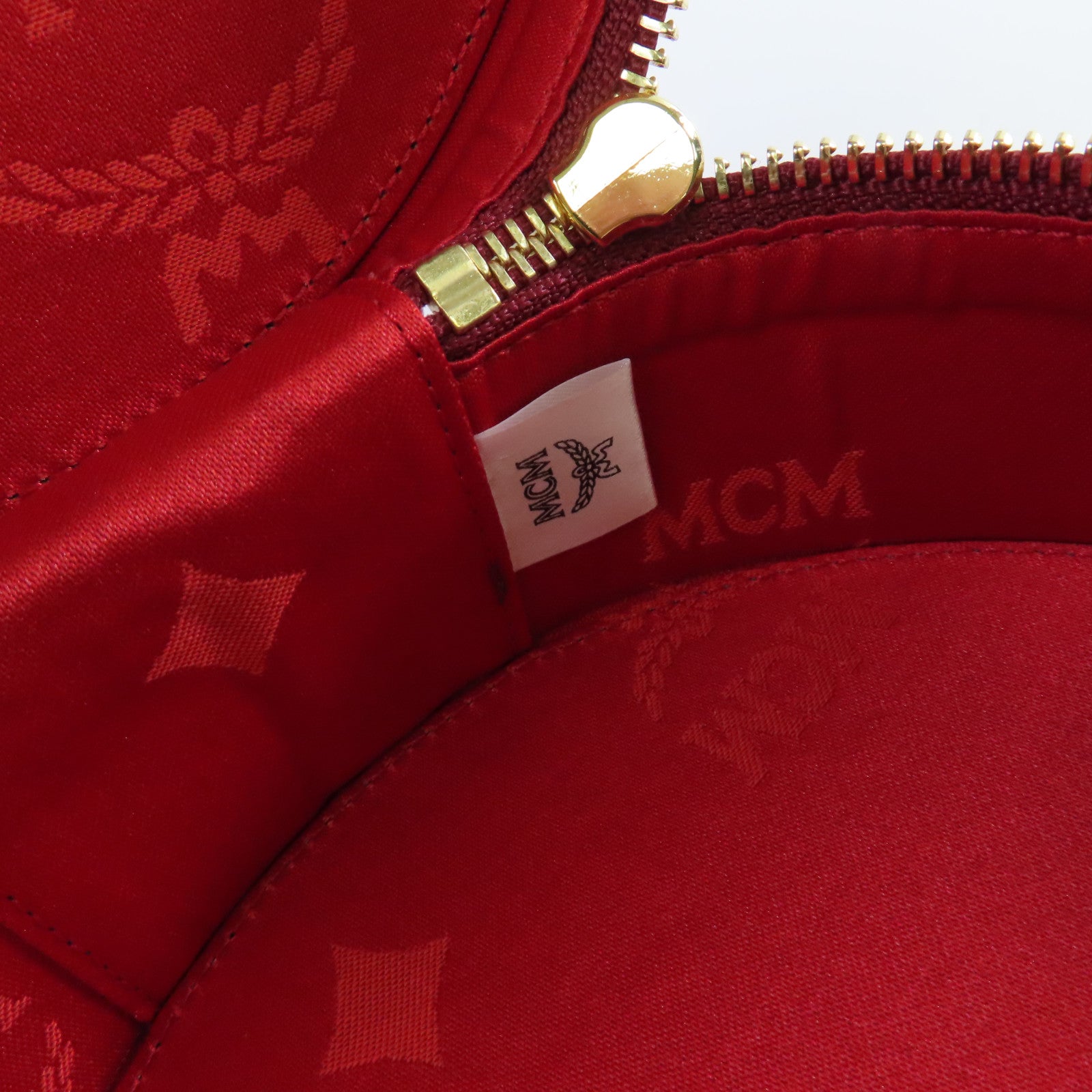 MCM 【激減優惠】皮革Vanity Cosmetic Case金扣化妝箱/手挽袋紅色
