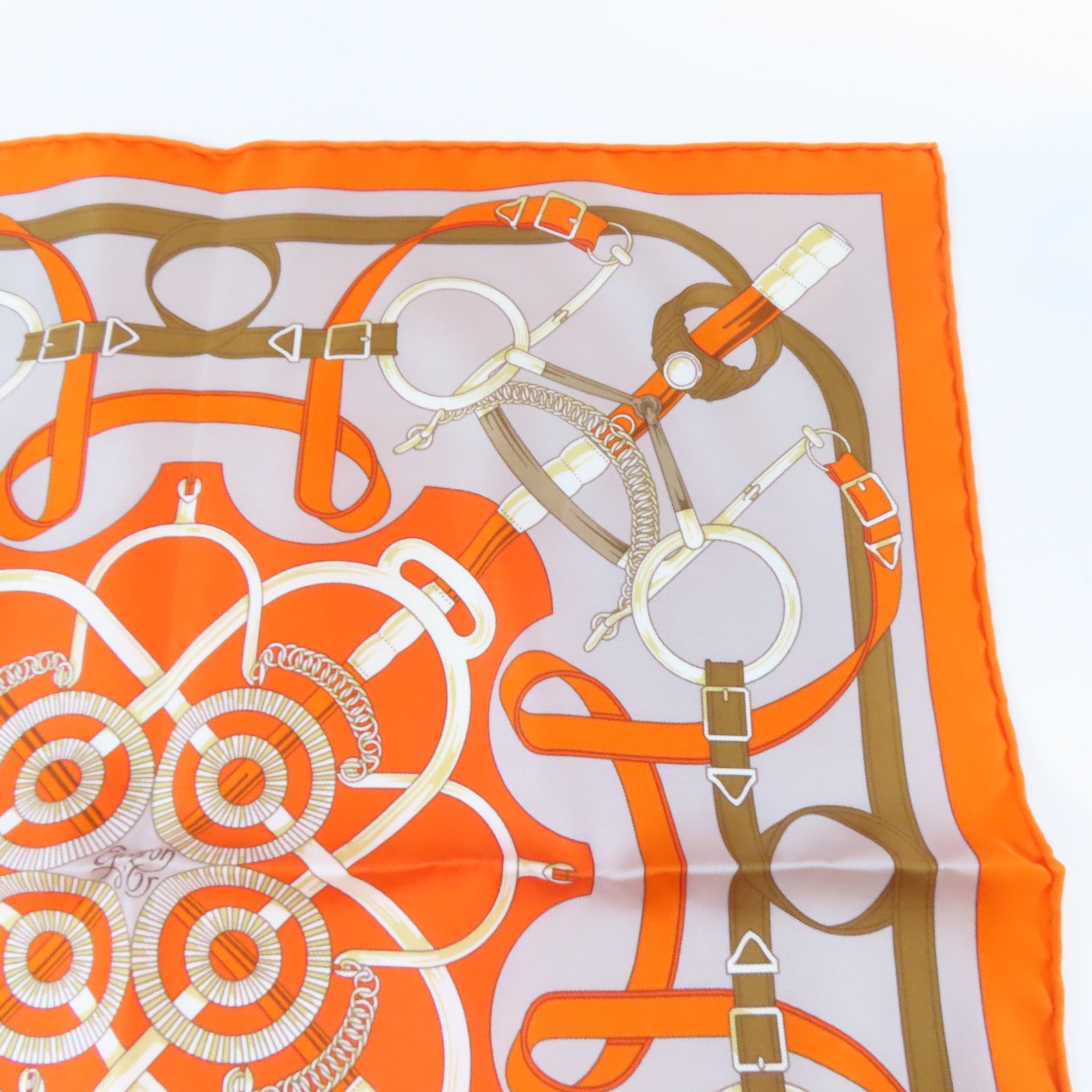 HERMES 【激減優惠】絲質Scarf 40*40絲巾橙色/灰色/米色
