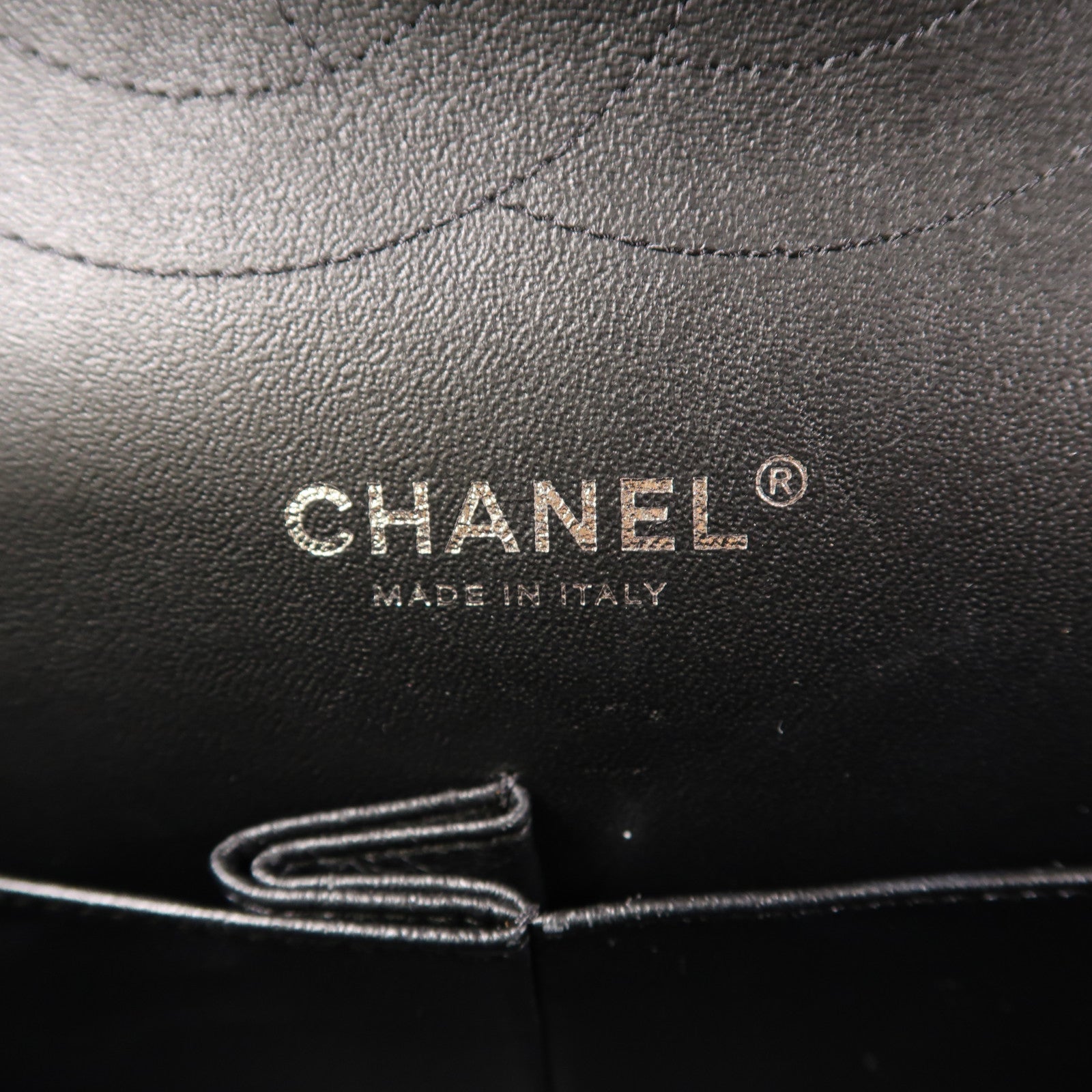 CHANEL 漆皮皮革Large Classic銀扣鏈帶肩背袋