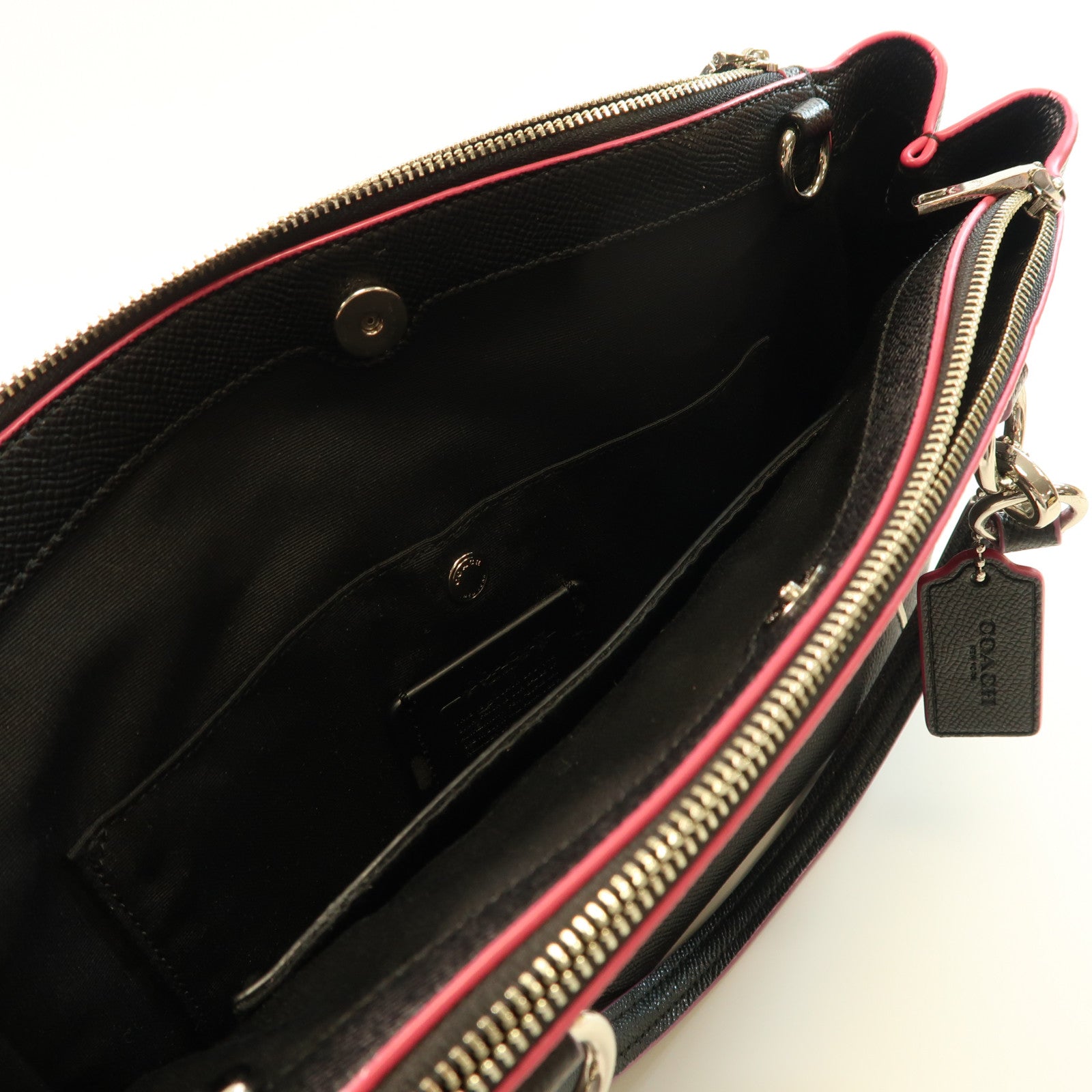 COACH 牛皮皮革Shoulder Bag銀扣肩背袋黑色
