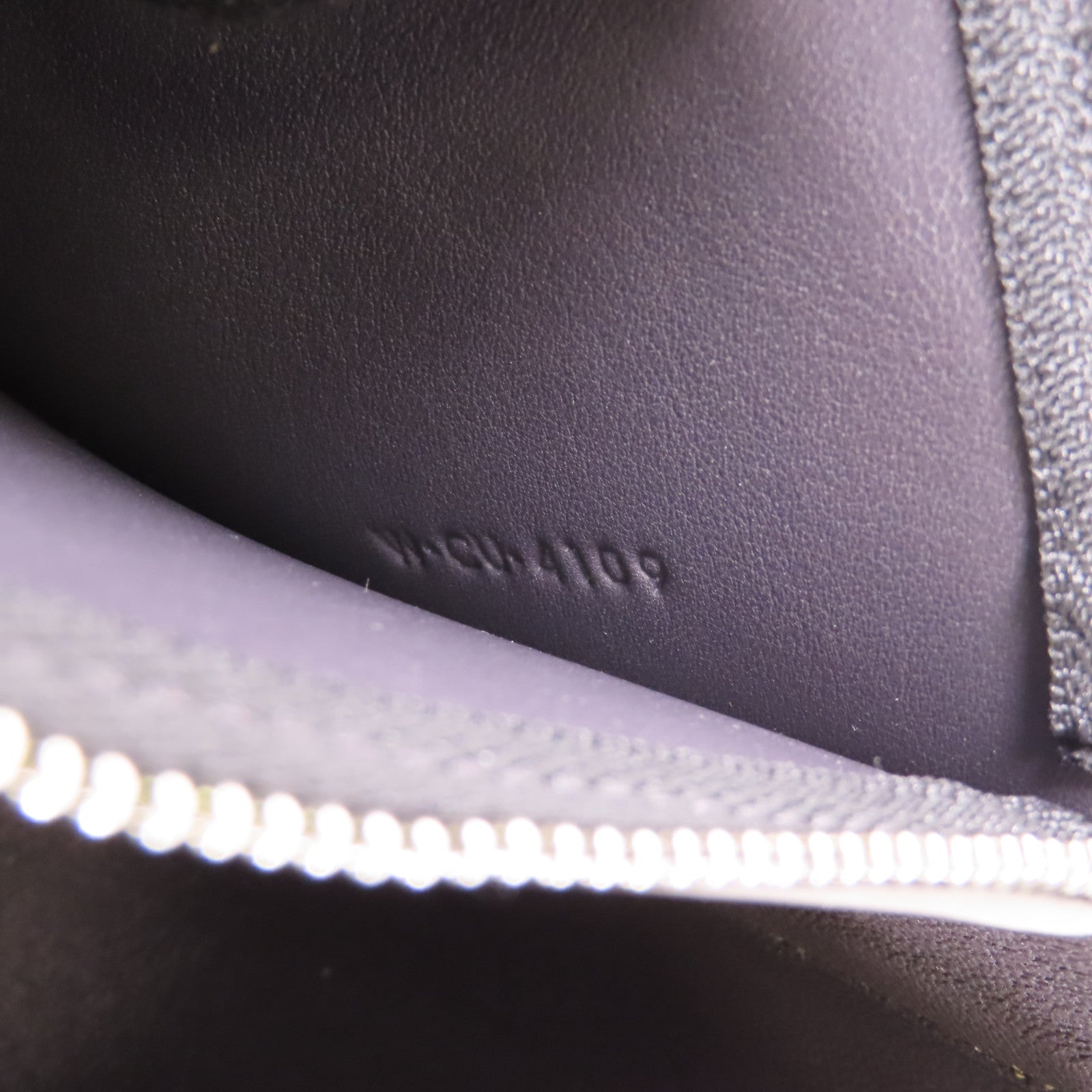 CELINE 牛皮皮革Shoulder Bag銀扣肩背袋