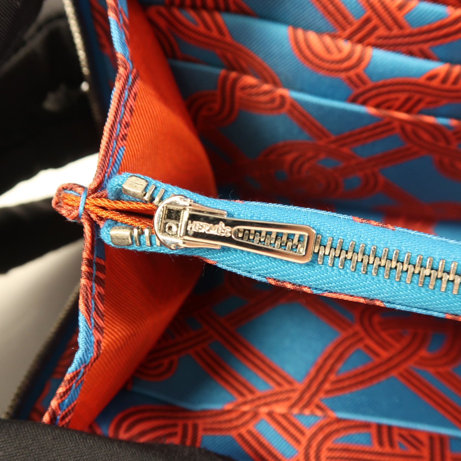 HERMES Swift皮革Silk In Noeuds Marins長錢包