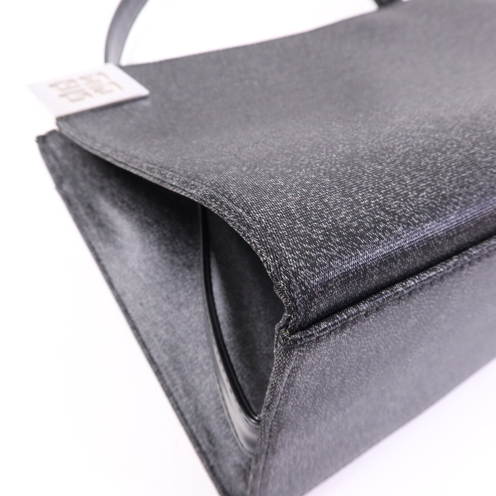 GIVENCHY 牛皮皮革/合成纖維Shoulder Bag銀扣肩背袋