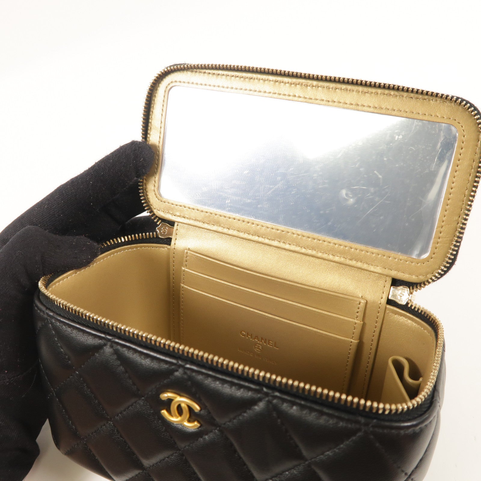 CHANEL 羊皮皮革Vanity Case Gold Ball金扣肩背袋