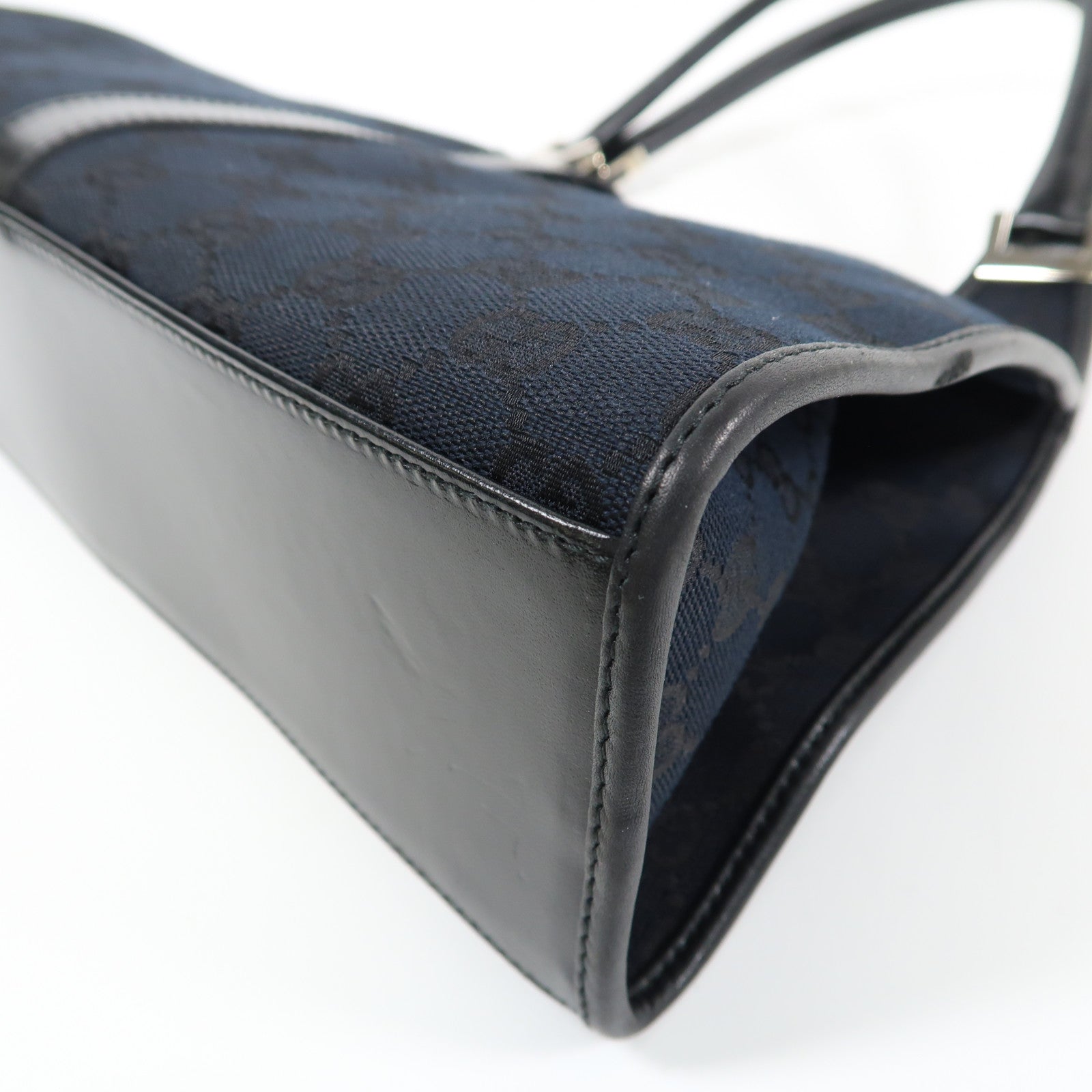 GUCCI 帆布Hand Bag銀扣手挽袋