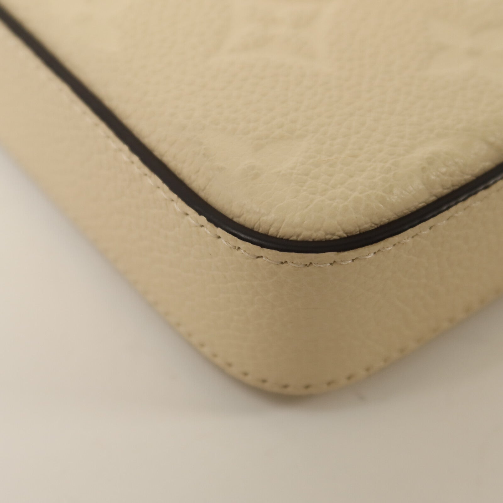 LOUIS VUITTON Monogram Empreinte Pochette Felicie鏈帶肩背袋