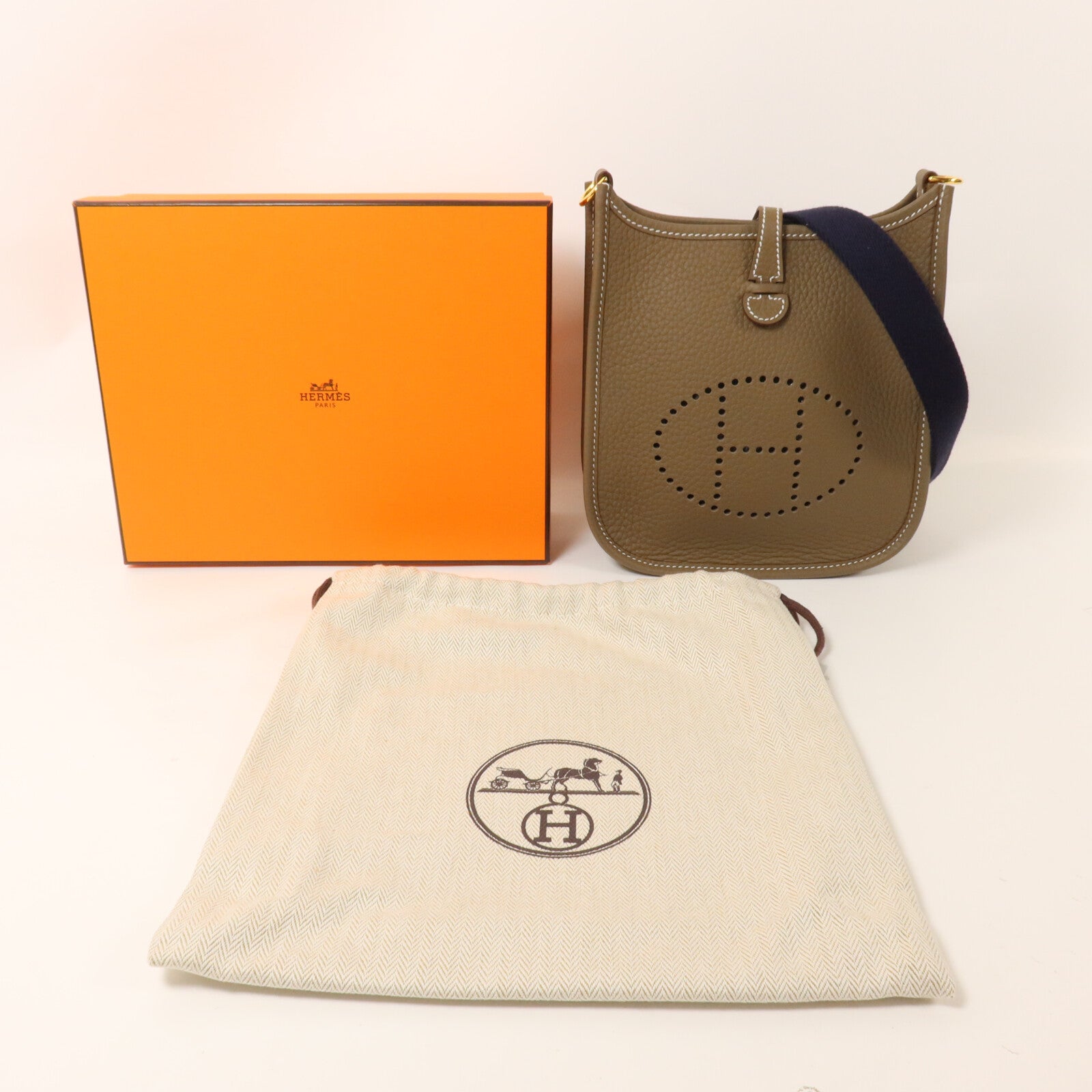 HERMES Clemence皮革Evelyne TPM肩背袋