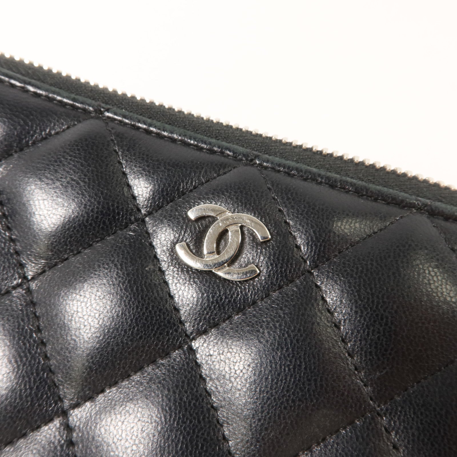 CHANEL 羊皮皮革Long Round Wallet長錢包