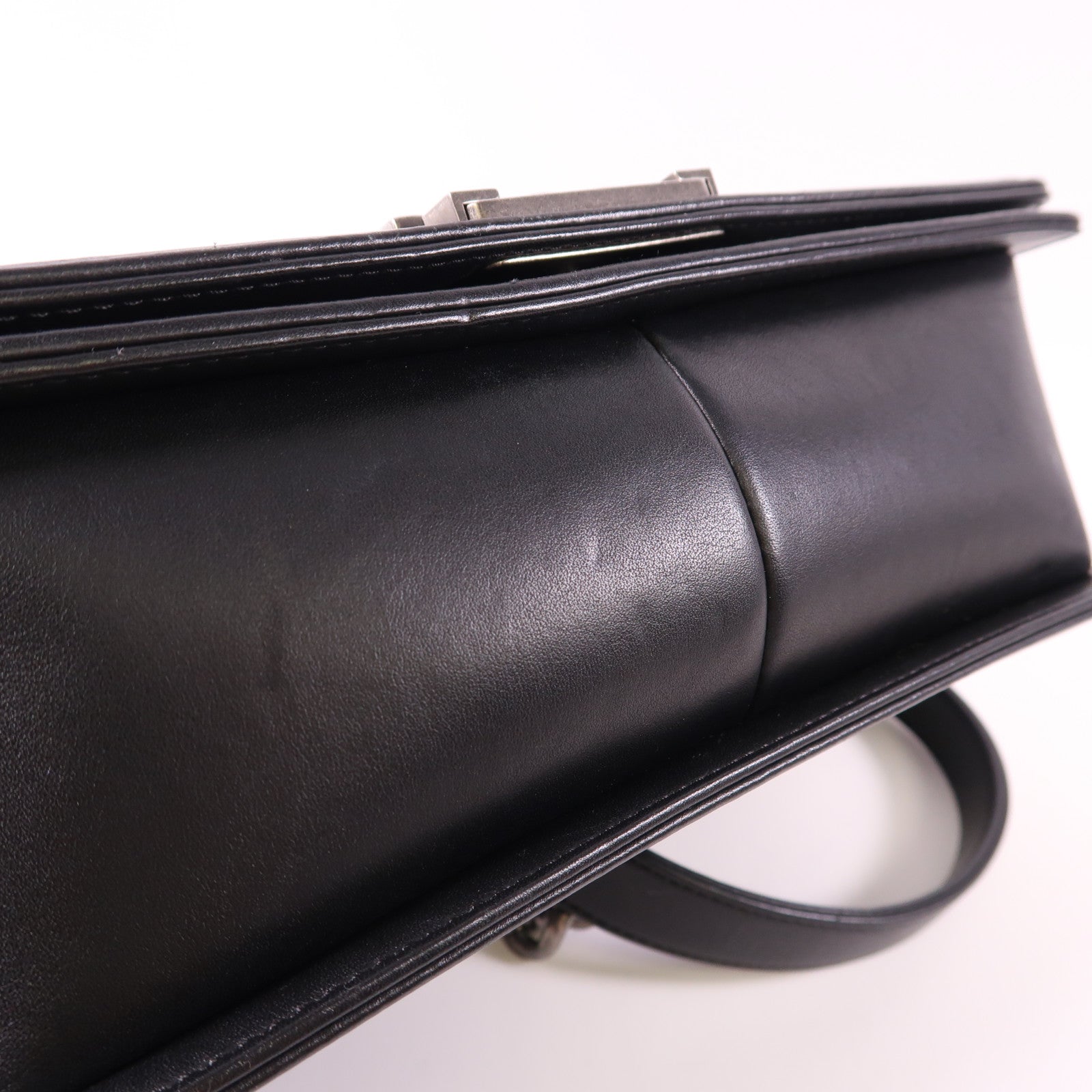 CHANEL 羊皮皮革Boy 25鏈帶肩背袋