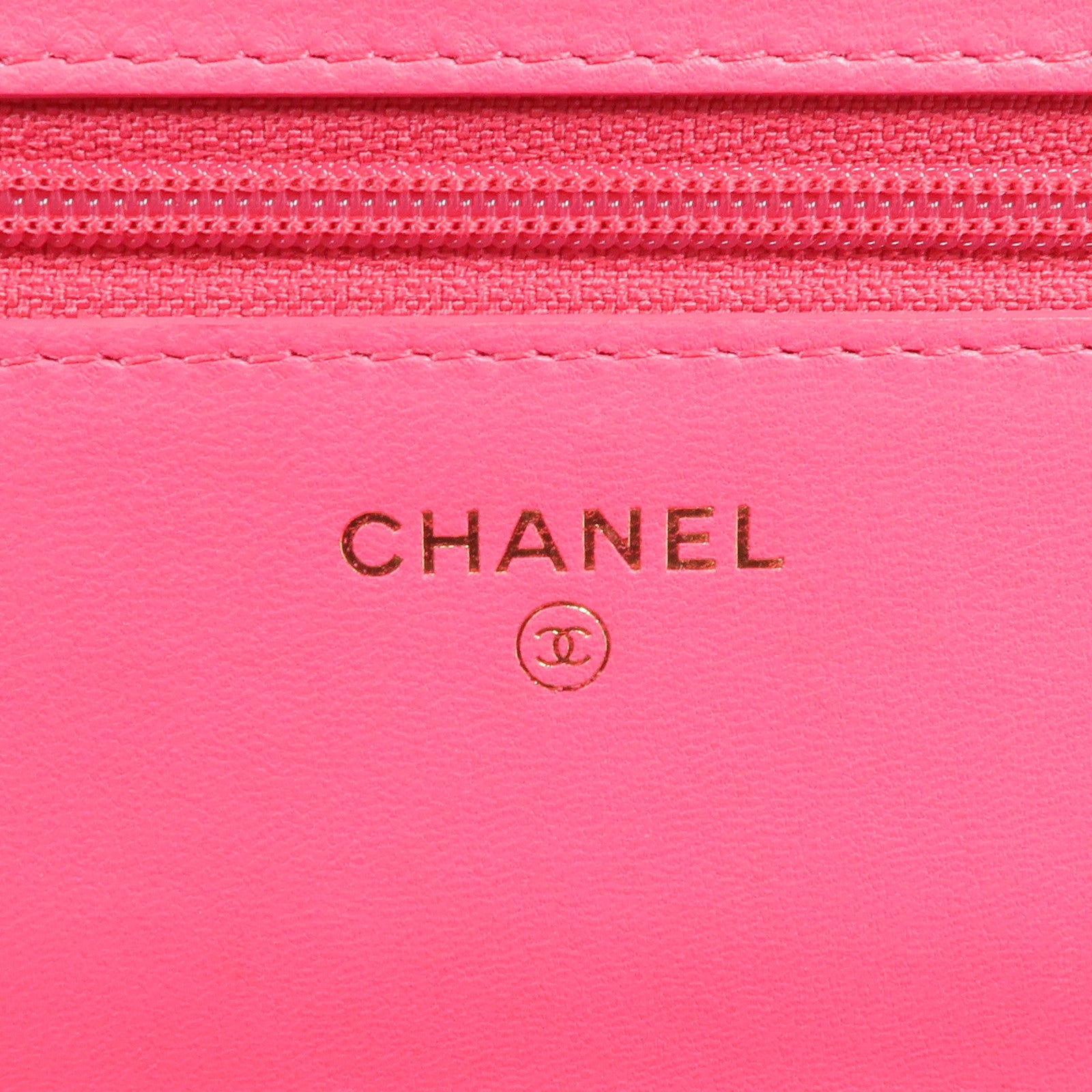 CHANEL 羊皮皮革WOC Wallet On Chain Shoulder Bag金扣鏈帶肩背袋