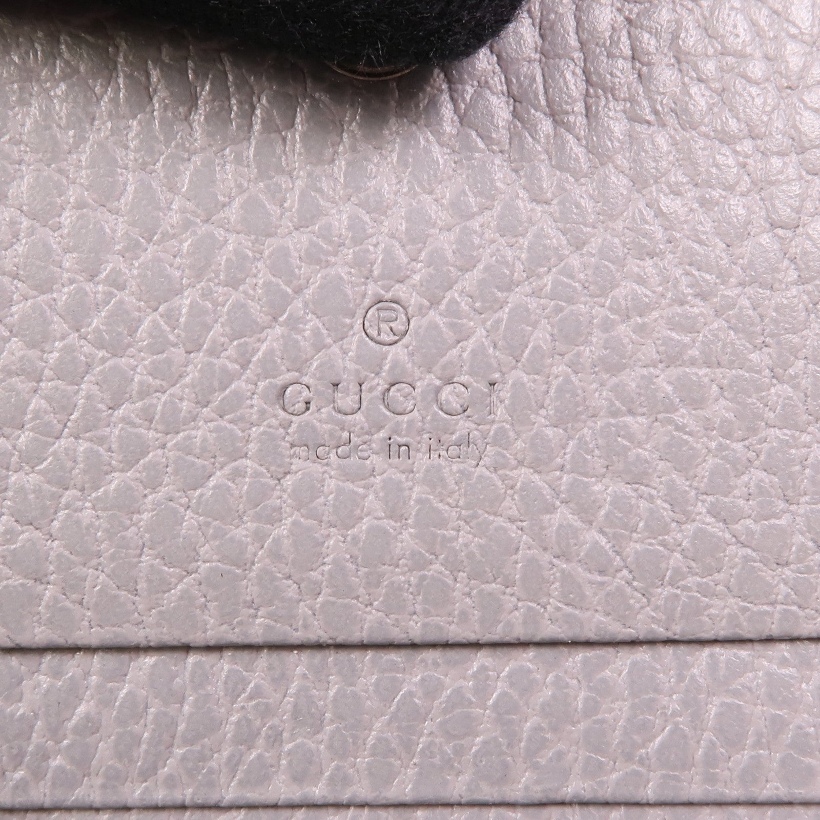 GUCCI 牛皮皮革Wallet銀扣錢包
