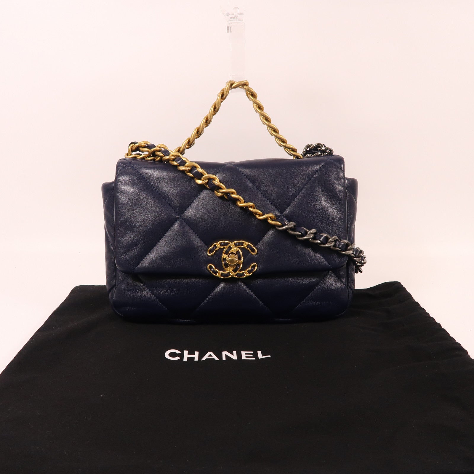 CHANEL 羊皮皮革Chanel 19手挽鏈帶肩背兩用袋深藍色