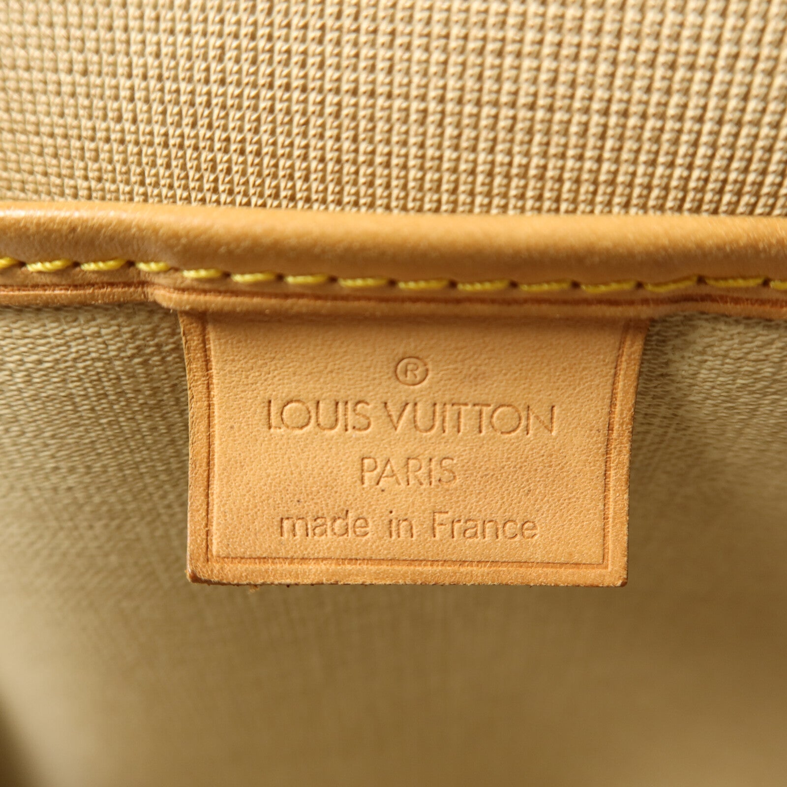 LOUIS VUITTON Monogram Excursion Shoe Case金扣手挽袋