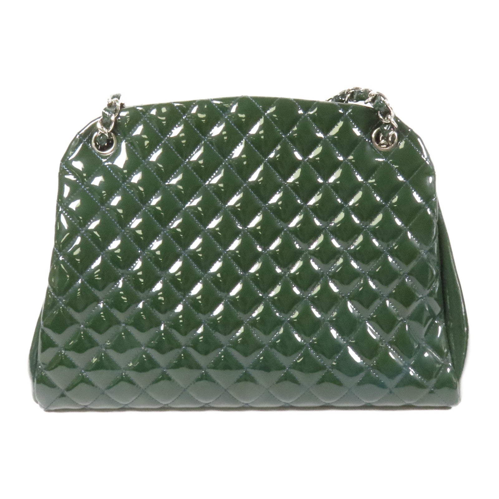 CHANEL 漆皮皮革Shoulder Bag銀扣肩背袋