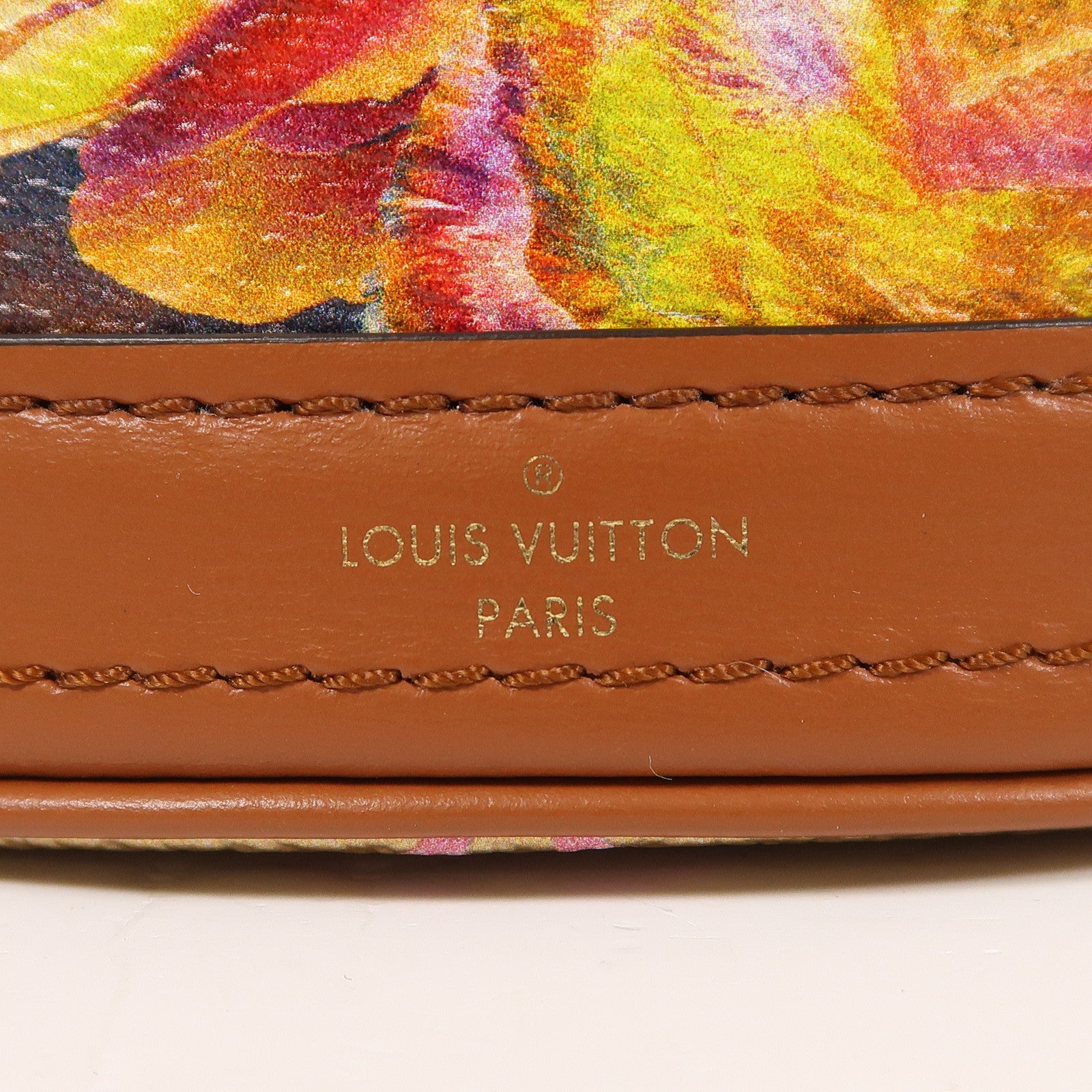 LOUIS VUITTON Floral Monogram Garden Nano Bucket金扣手挽肩背兩用袋