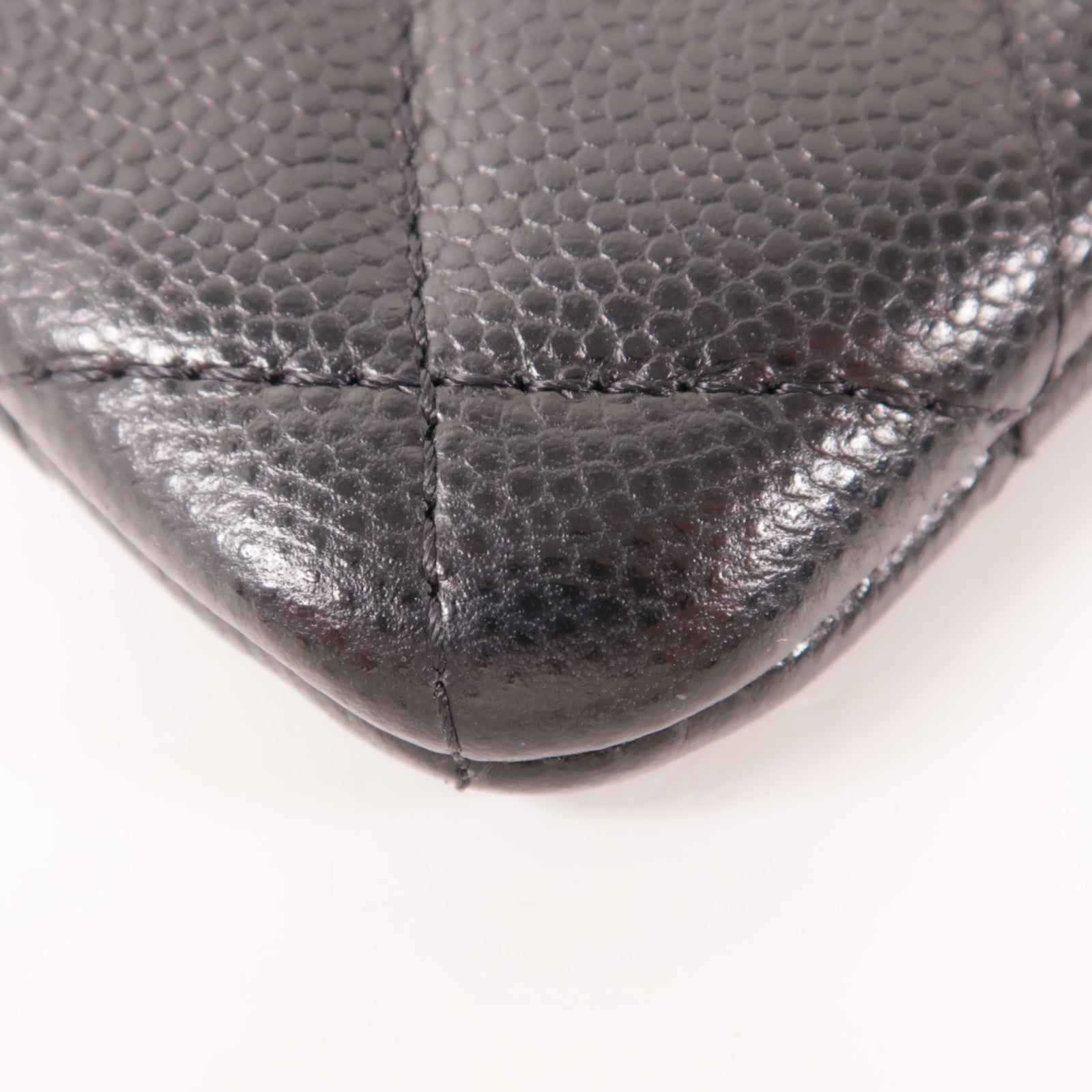 CHANEL 牛皮皮革Mini Pouch銀扣手拿包
