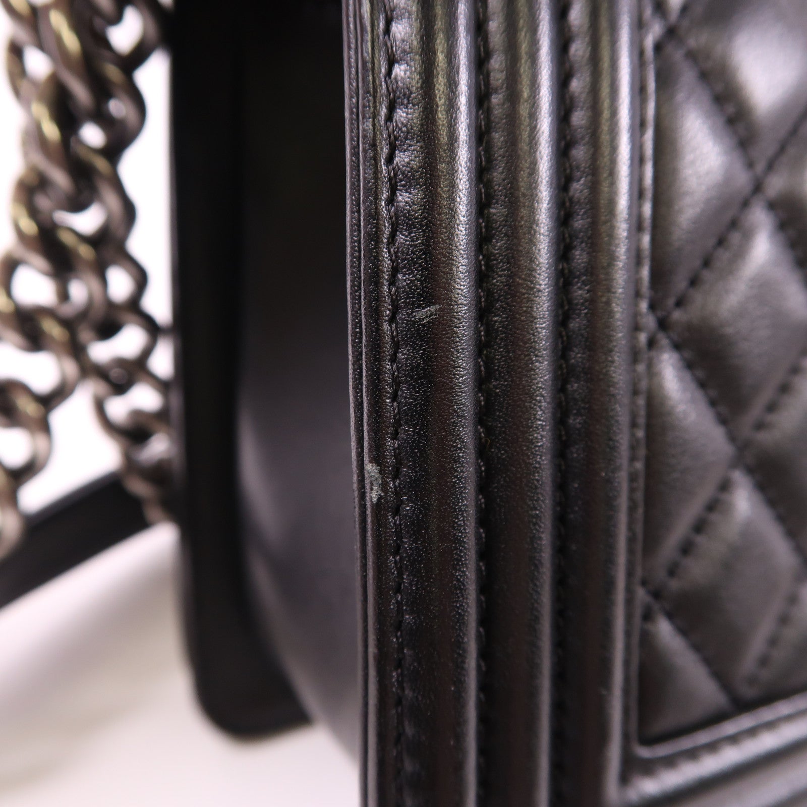 CHANEL 羊皮皮革Boy 25鏈帶肩背袋