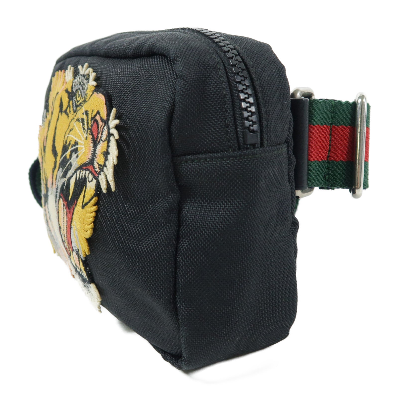 GUCCI 尼龍Shoulder Bag銀扣肩背袋