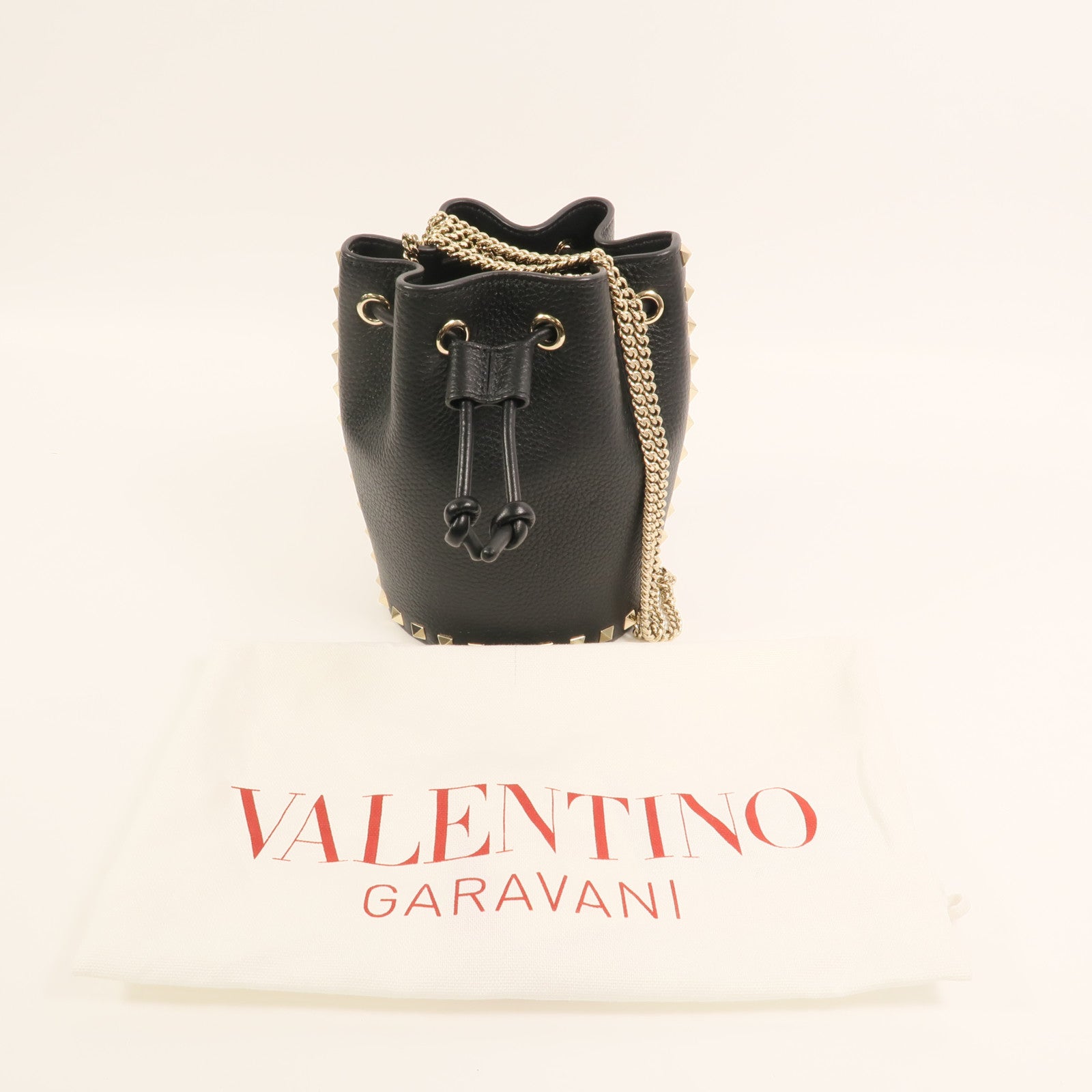 Valentino 【激減優惠】牛皮皮革Chain Bucket Bag金扣鏈帶肩背袋