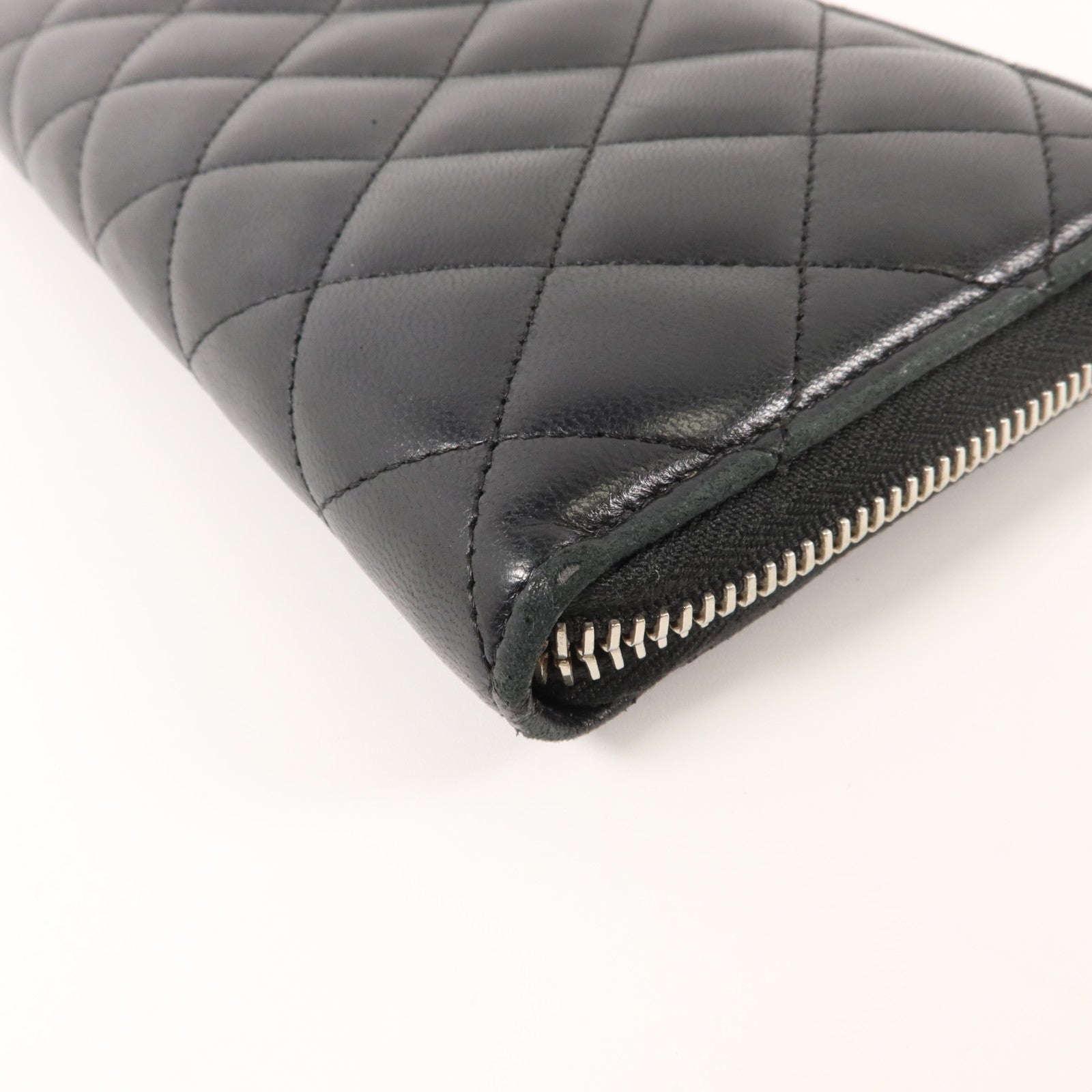 CHANEL 羊皮皮革Long Round Wallet長錢包