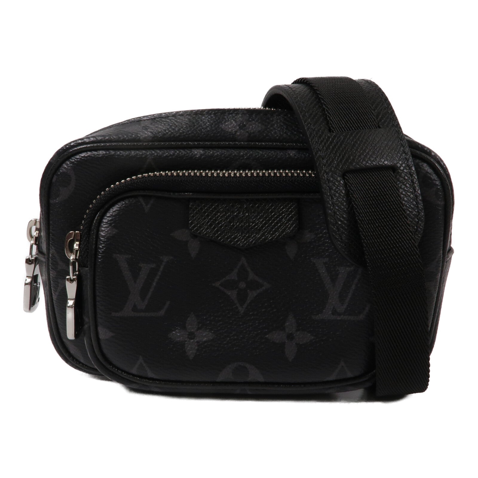 LOUIS VUITTON Taigalama Outdoor Pochette腰包